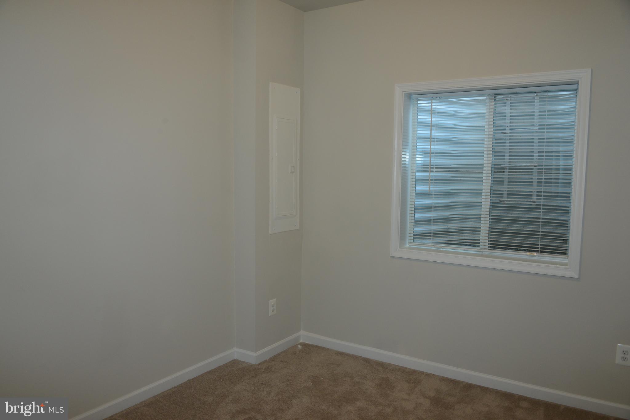 TUSCARORA CREEK - Residential Lease