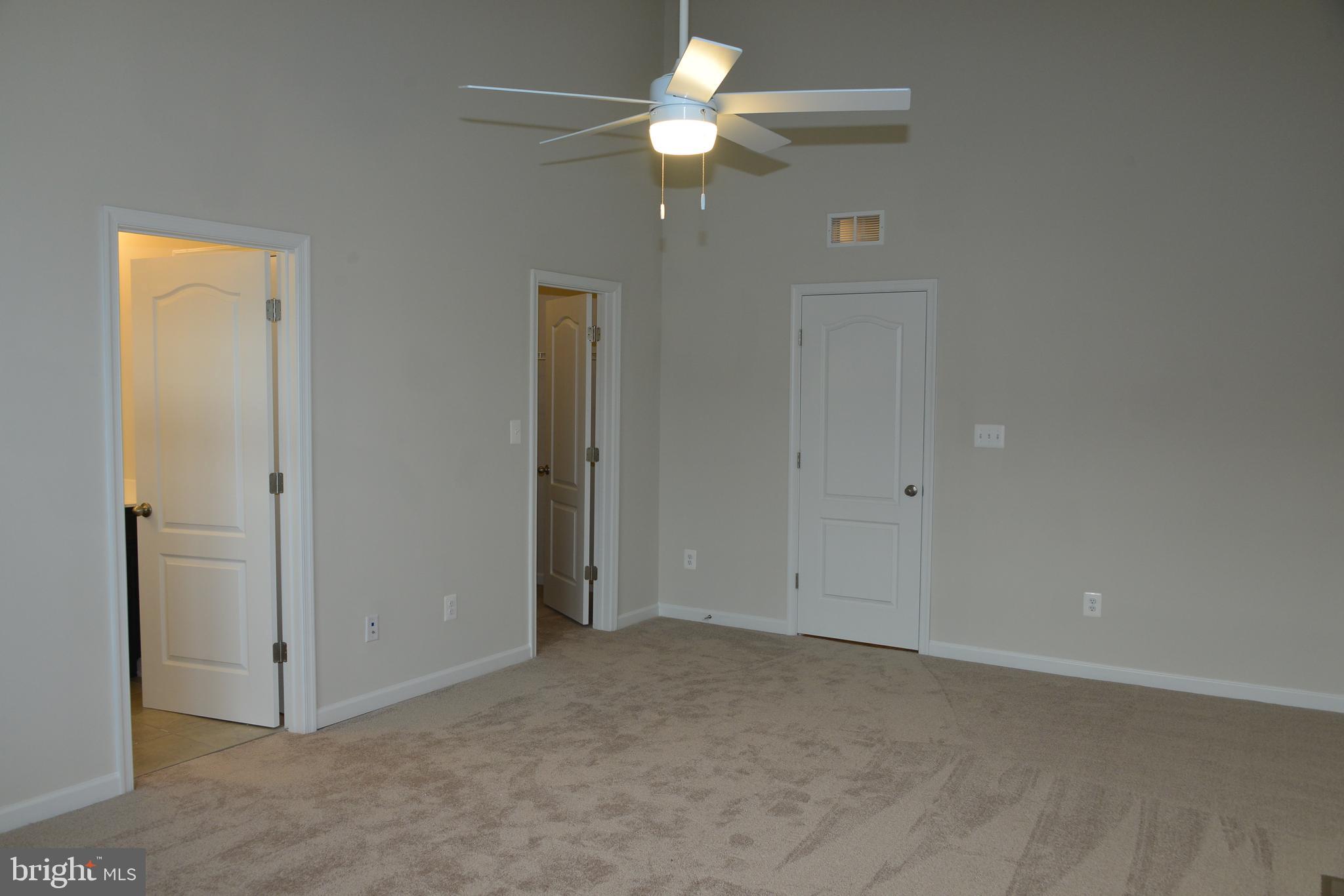 TUSCARORA CREEK - Residential Lease