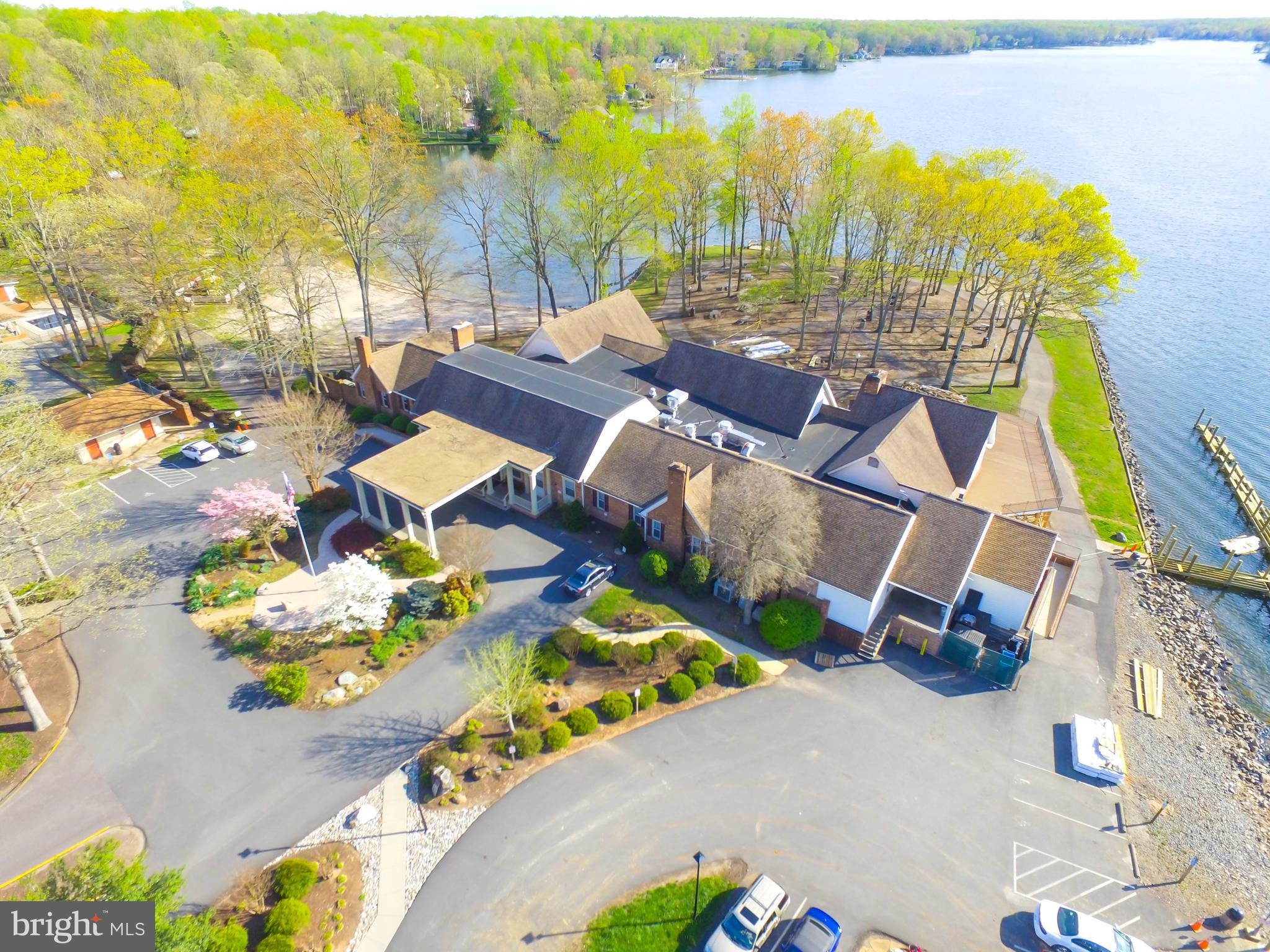 LAKE OF THE WOODS - Land