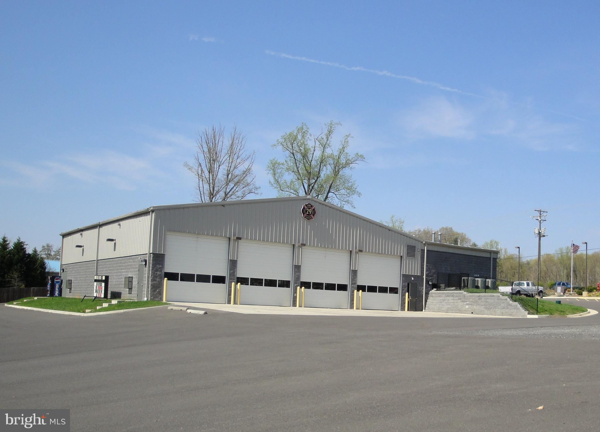 LAKE OF THE WOODS - Land