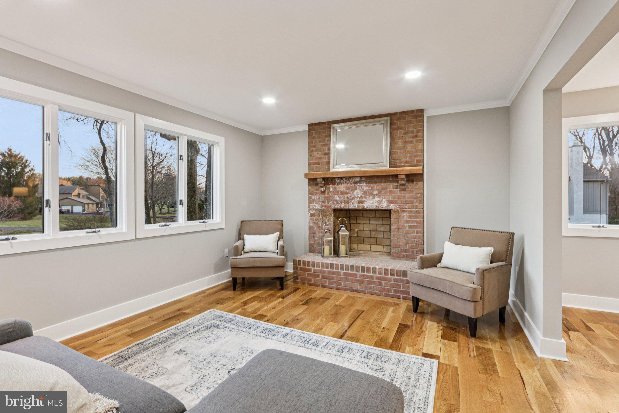 MAKEFIELD RIDGE - Residential