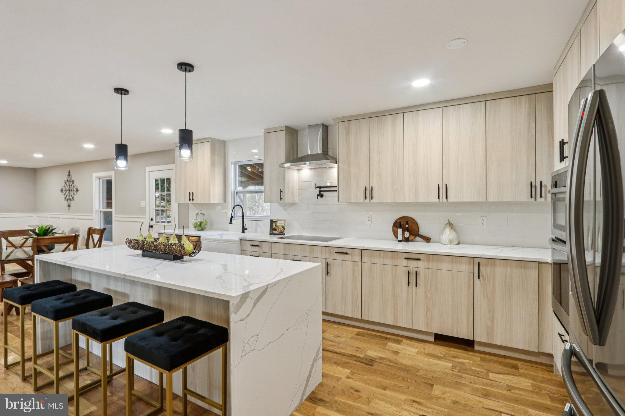 MAKEFIELD RIDGE - Residential