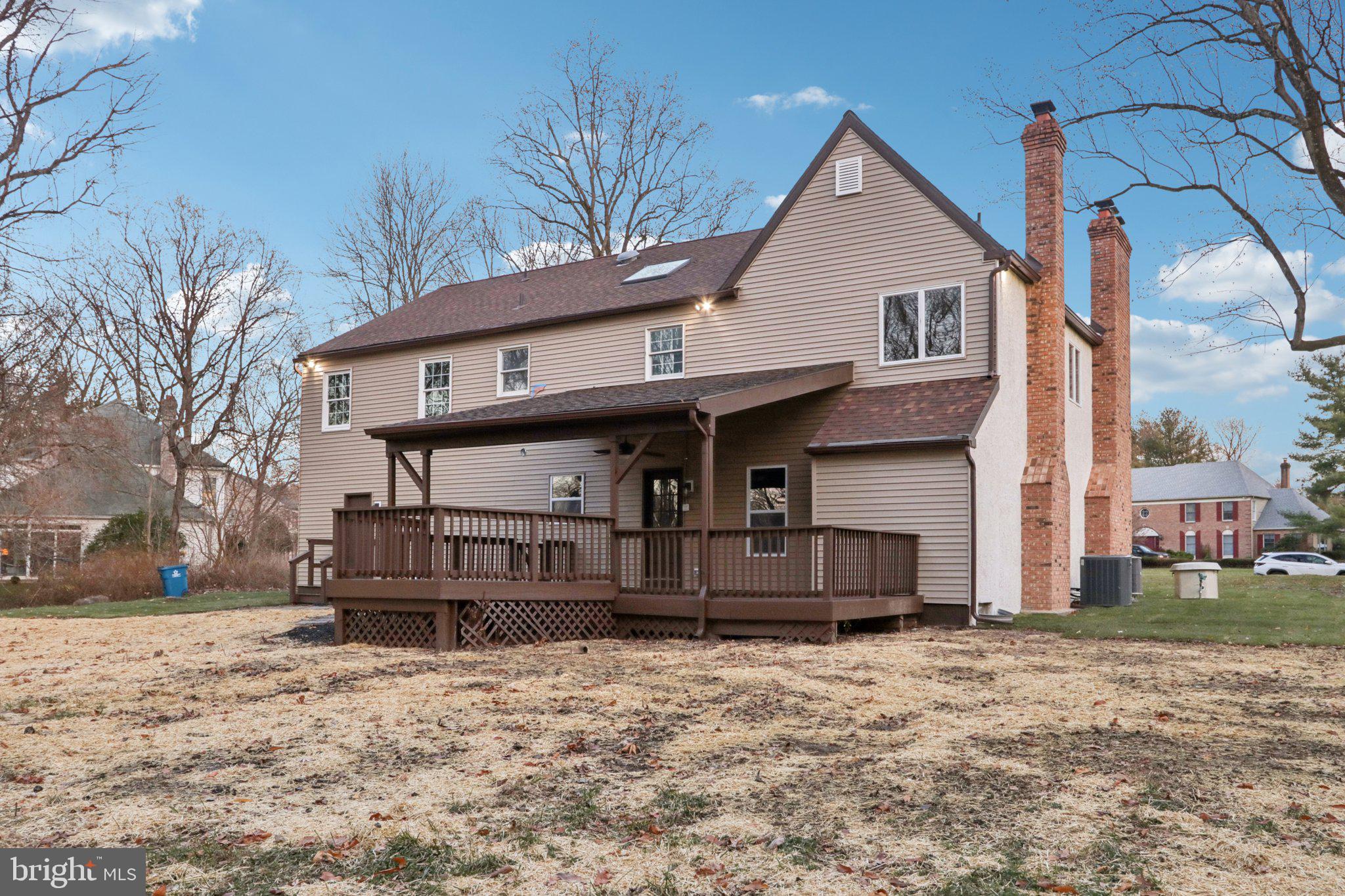 MAKEFIELD RIDGE - Residential