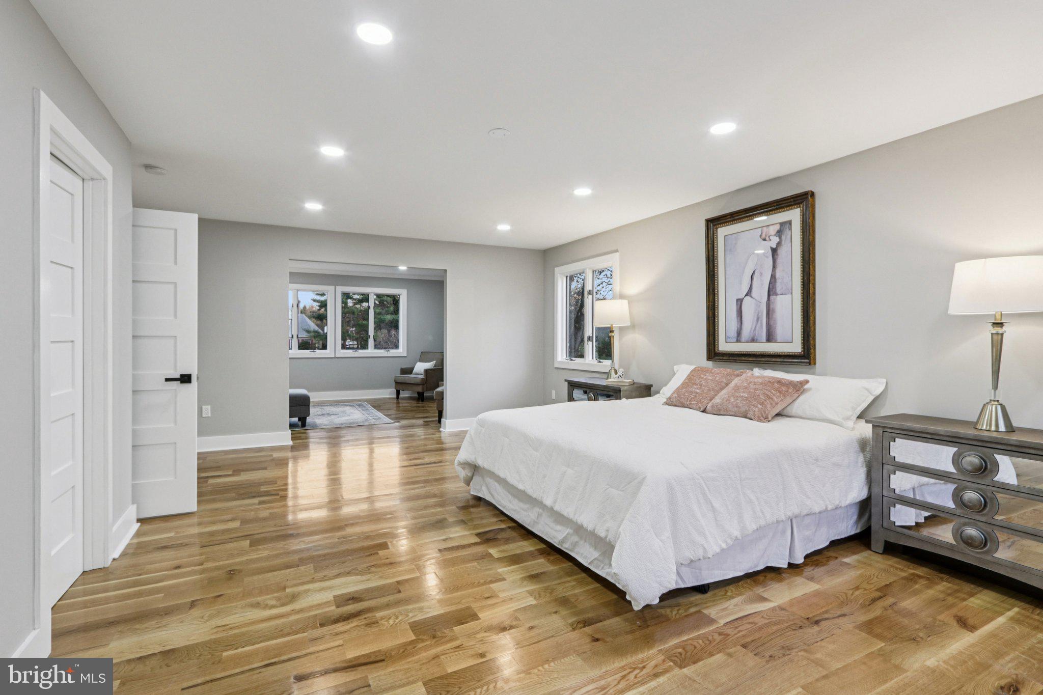 MAKEFIELD RIDGE - Residential