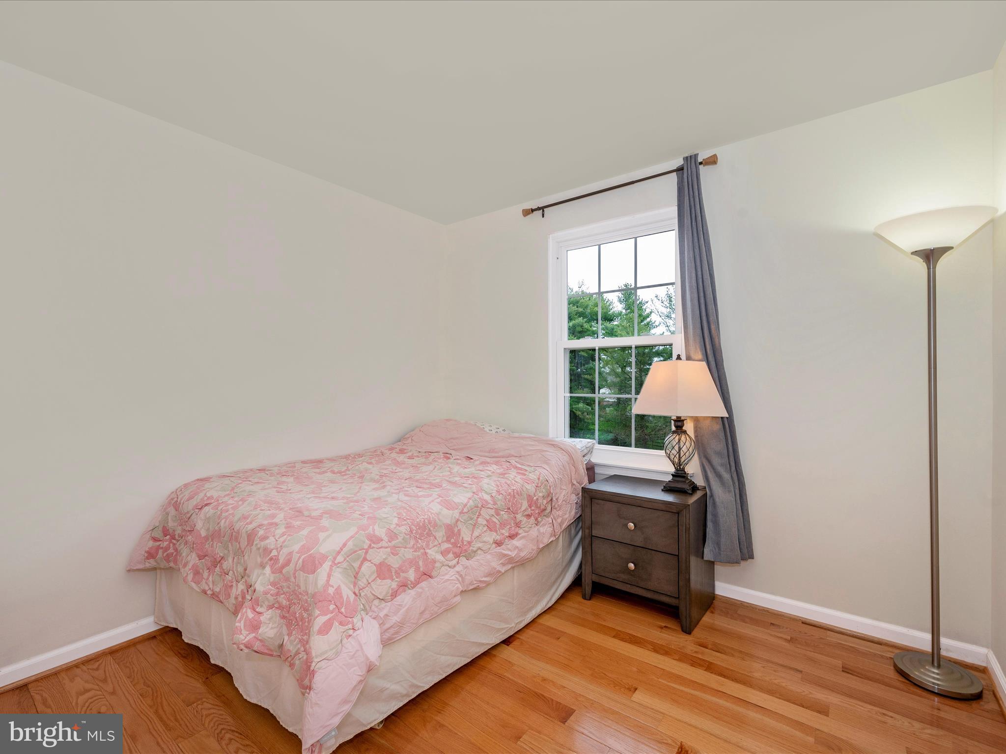 DERWOOD STATION - Residential