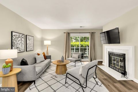 Photo of 2225 Lovedale Lane #303A, RESTON, VA 20191 (MLS # VAFX2308156)