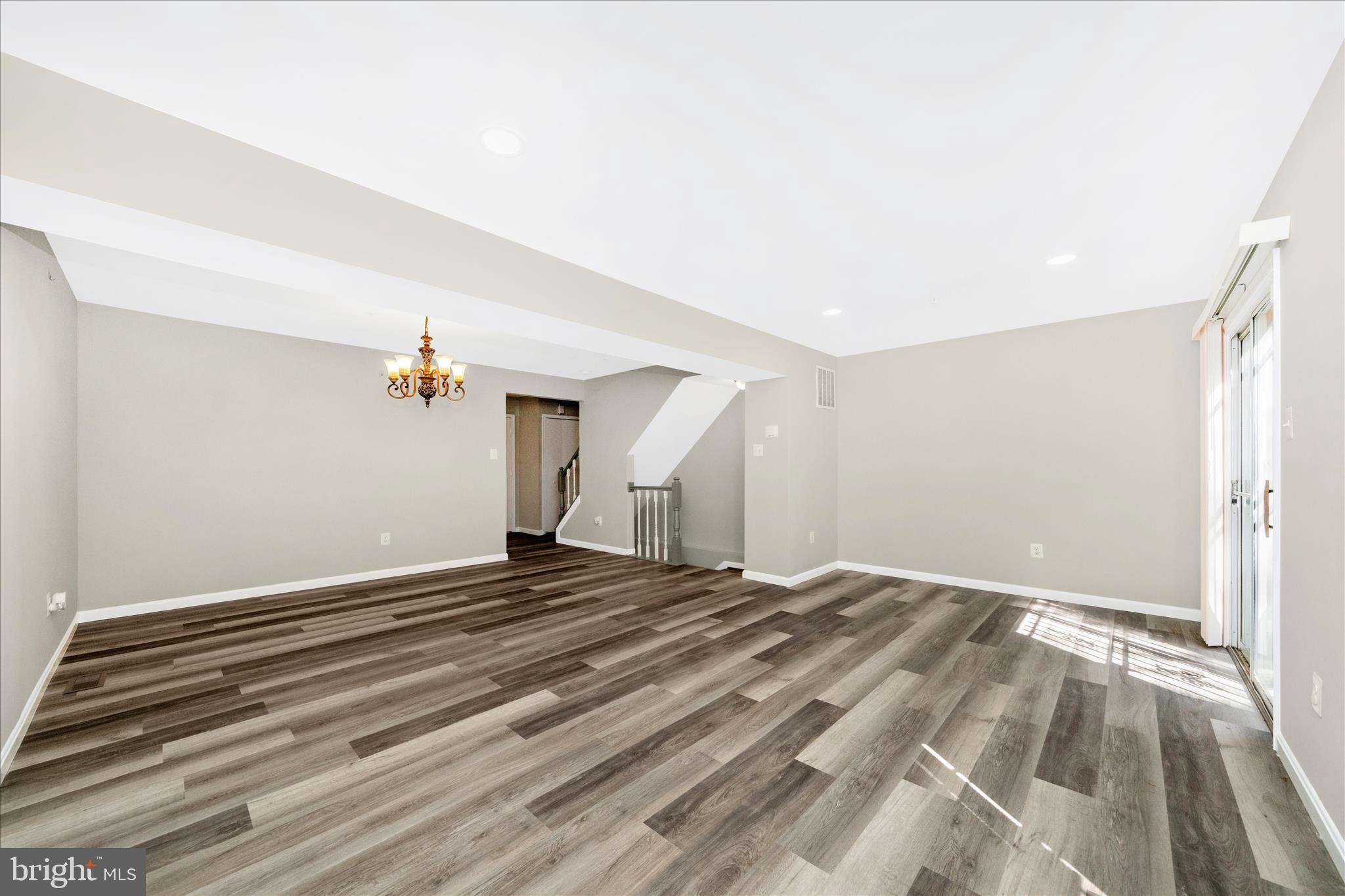 FORESTVILLE PARK - Residential