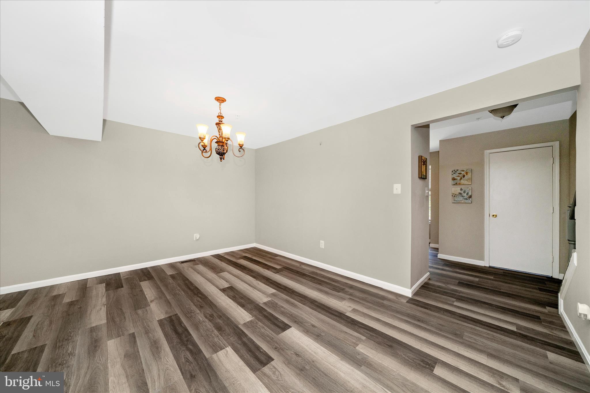 FORESTVILLE PARK - Residential