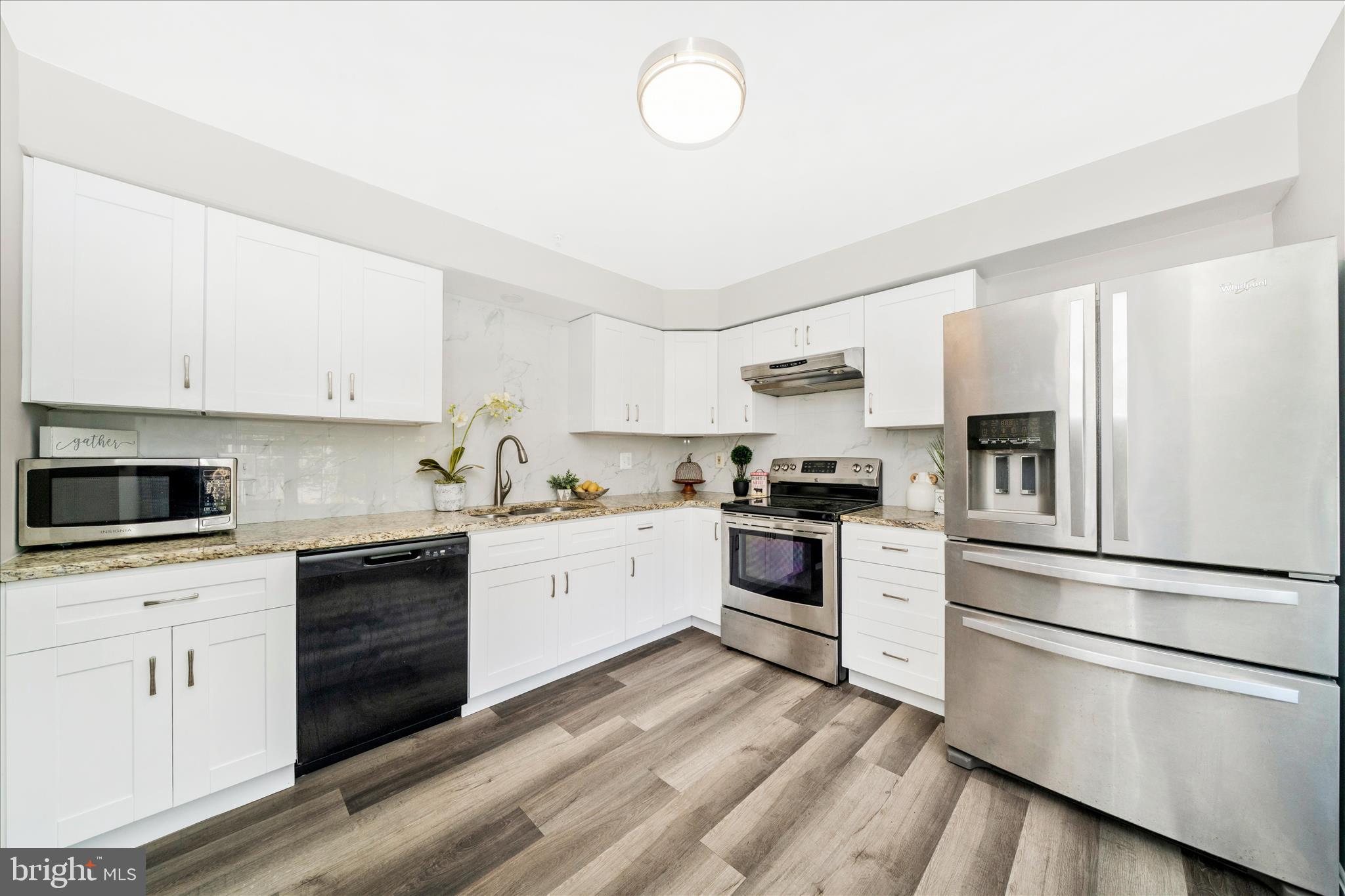 FORESTVILLE PARK - Residential