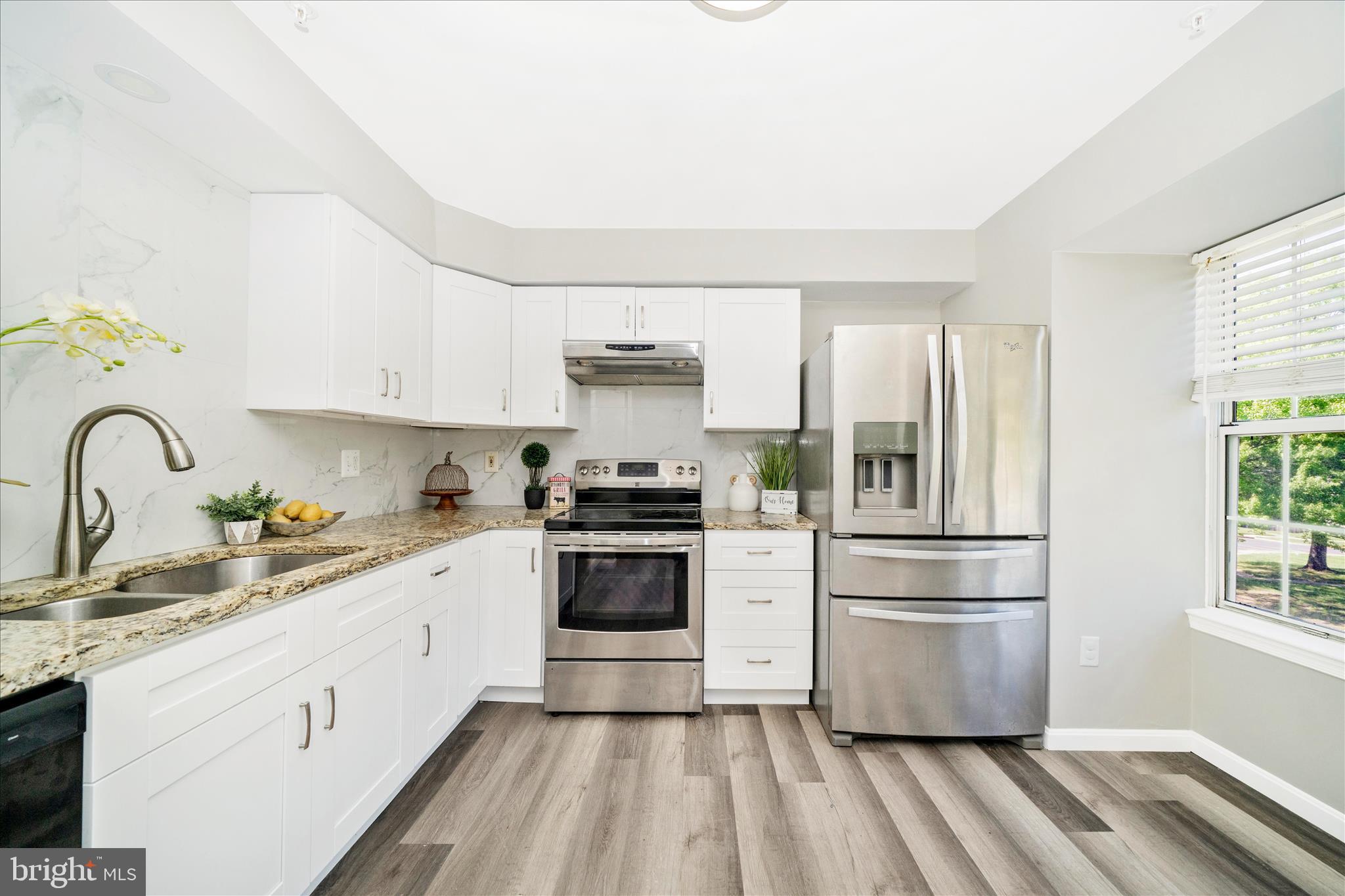 FORESTVILLE PARK - Residential