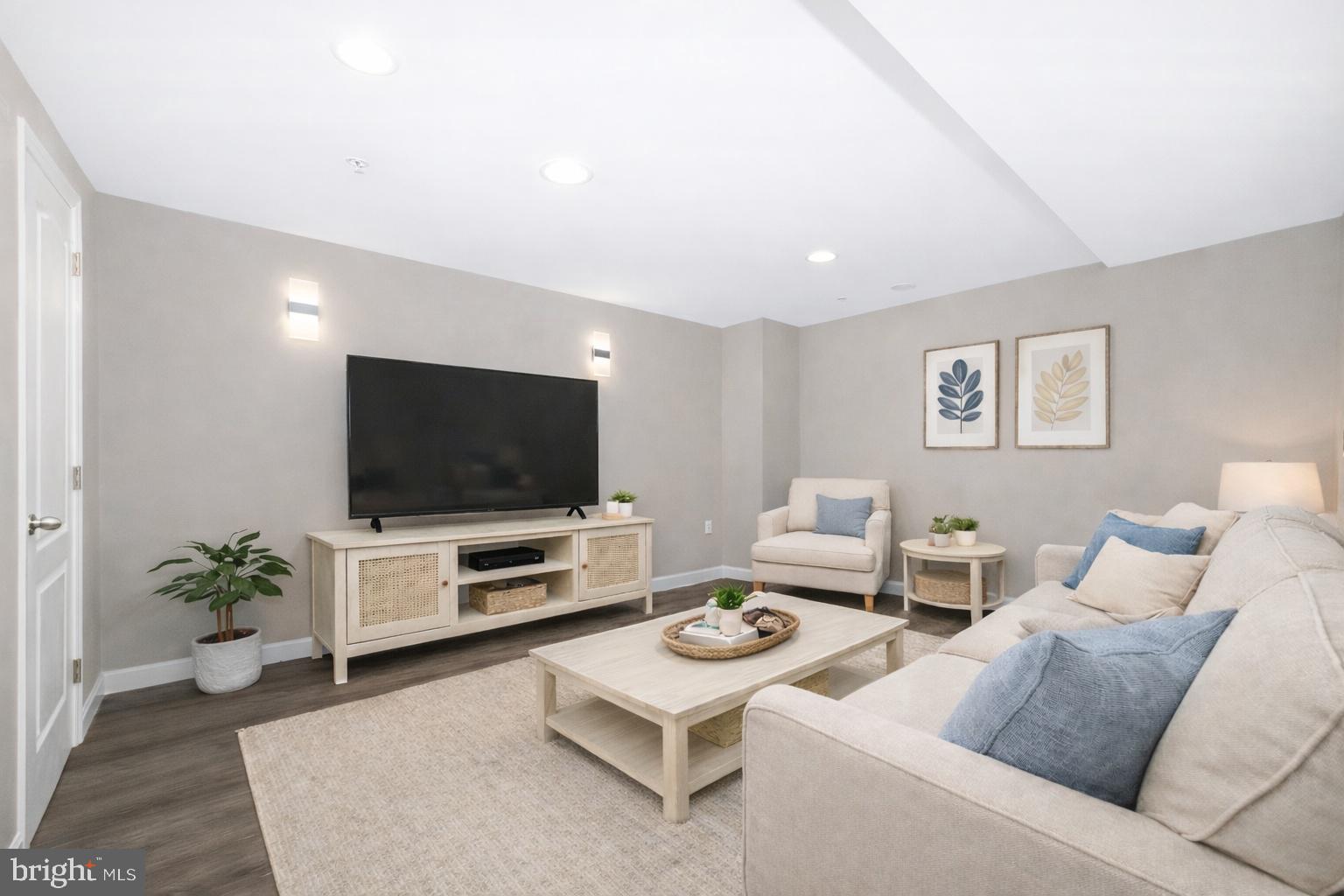 FORESTVILLE PARK - Residential