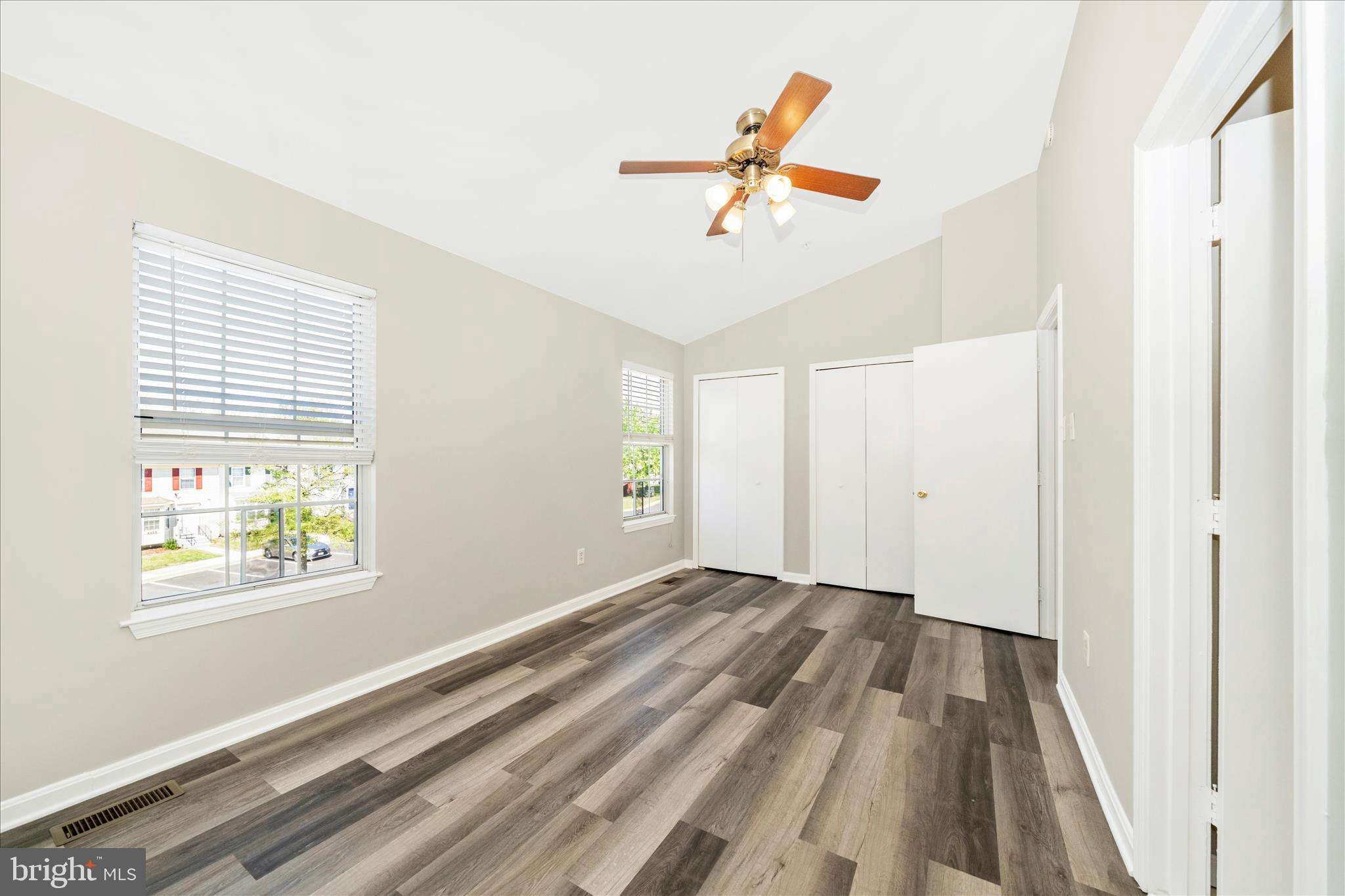 FORESTVILLE PARK - Residential