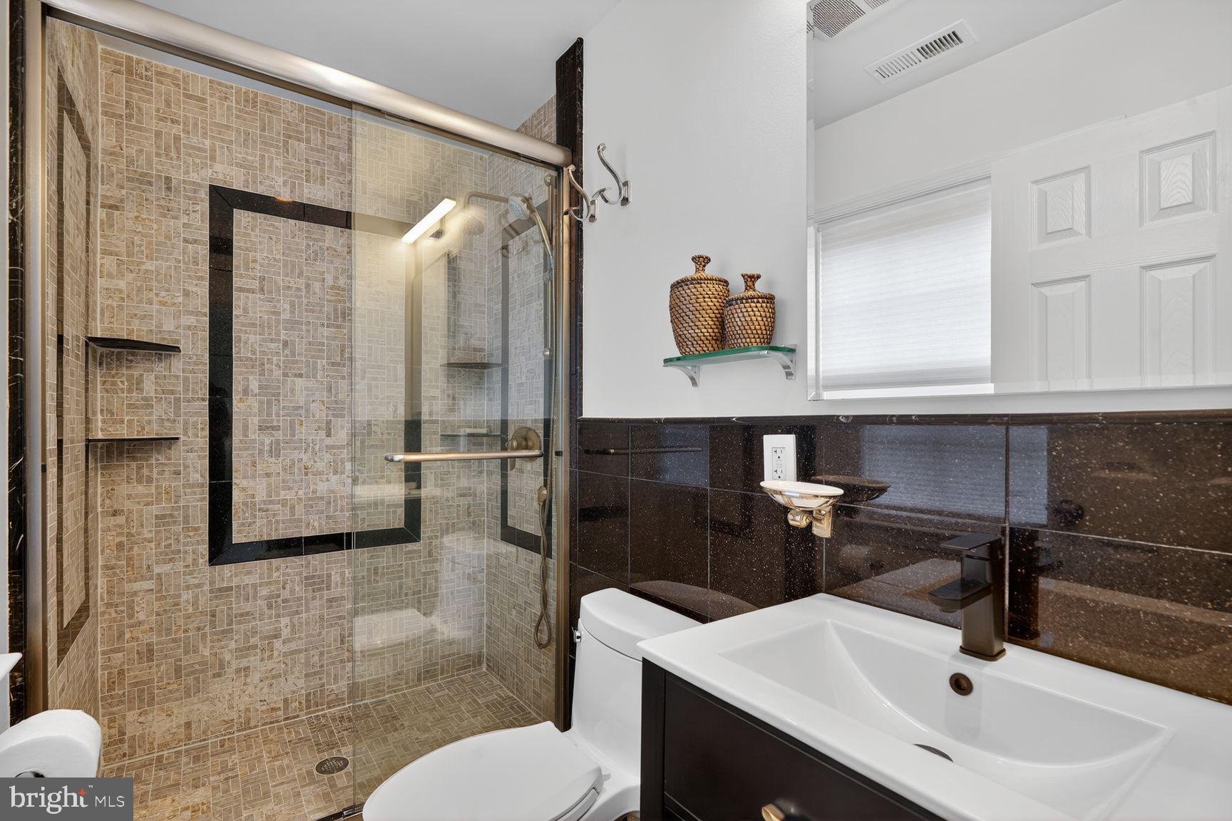STONELEIGH - Residential
