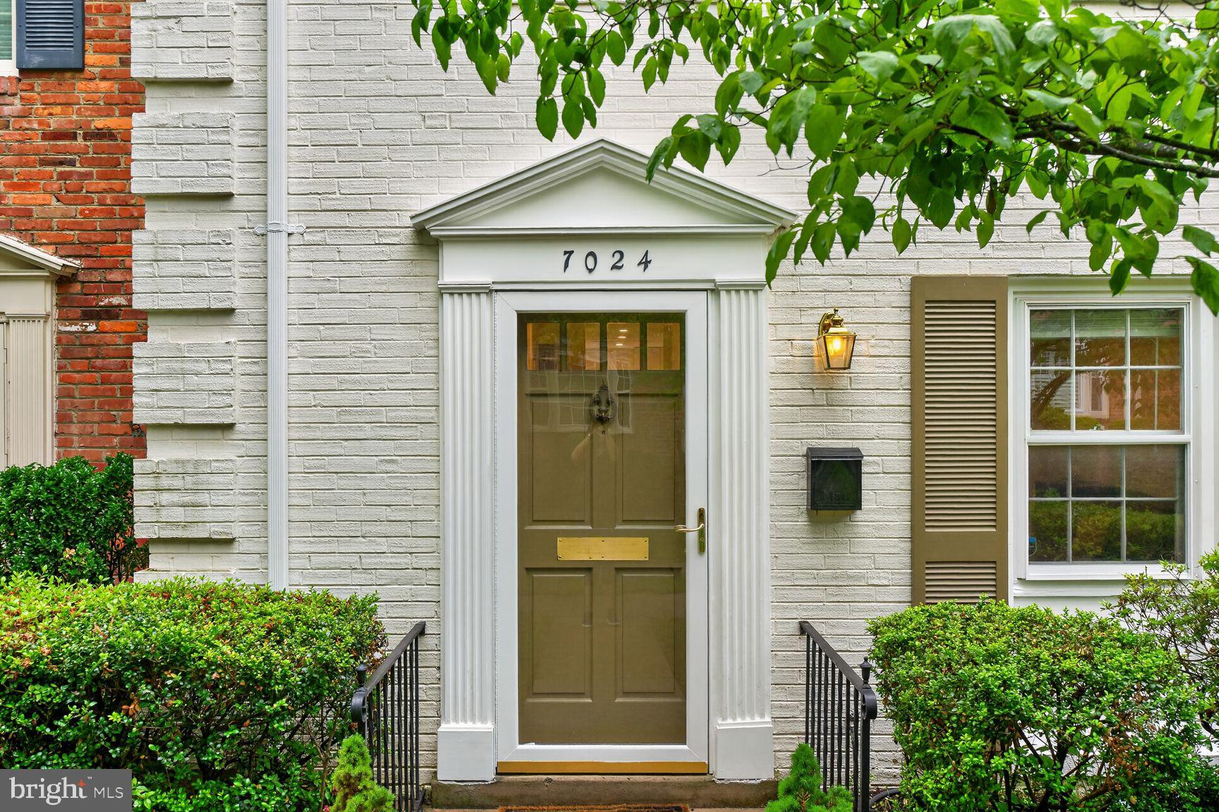 STONELEIGH - Residential