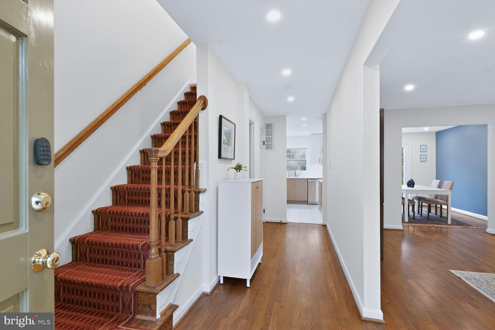 STONELEIGH - Residential