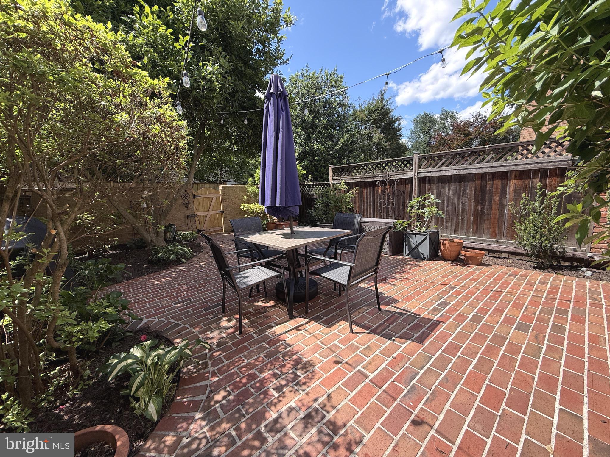 STONELEIGH - Residential