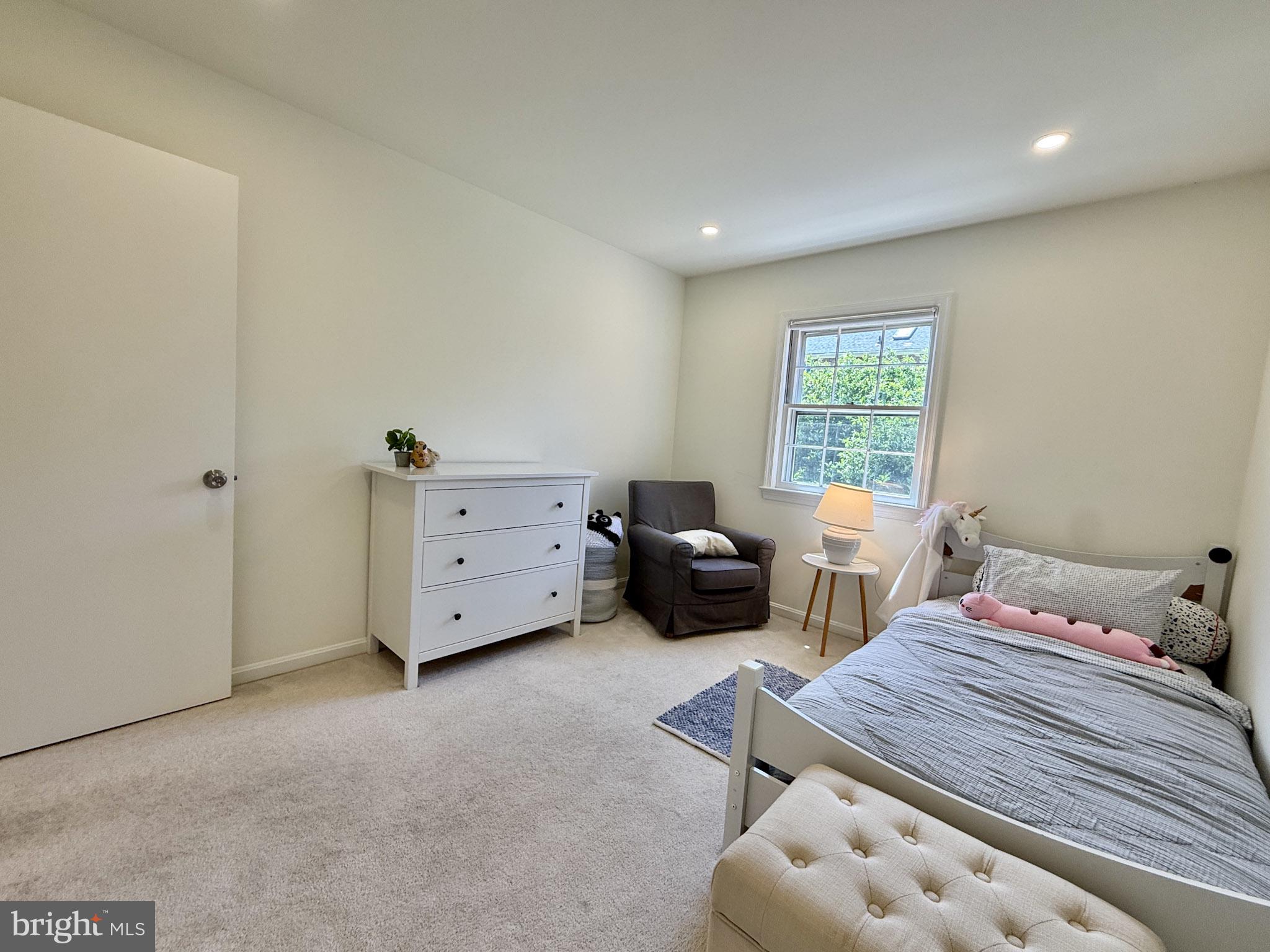 STONELEIGH - Residential