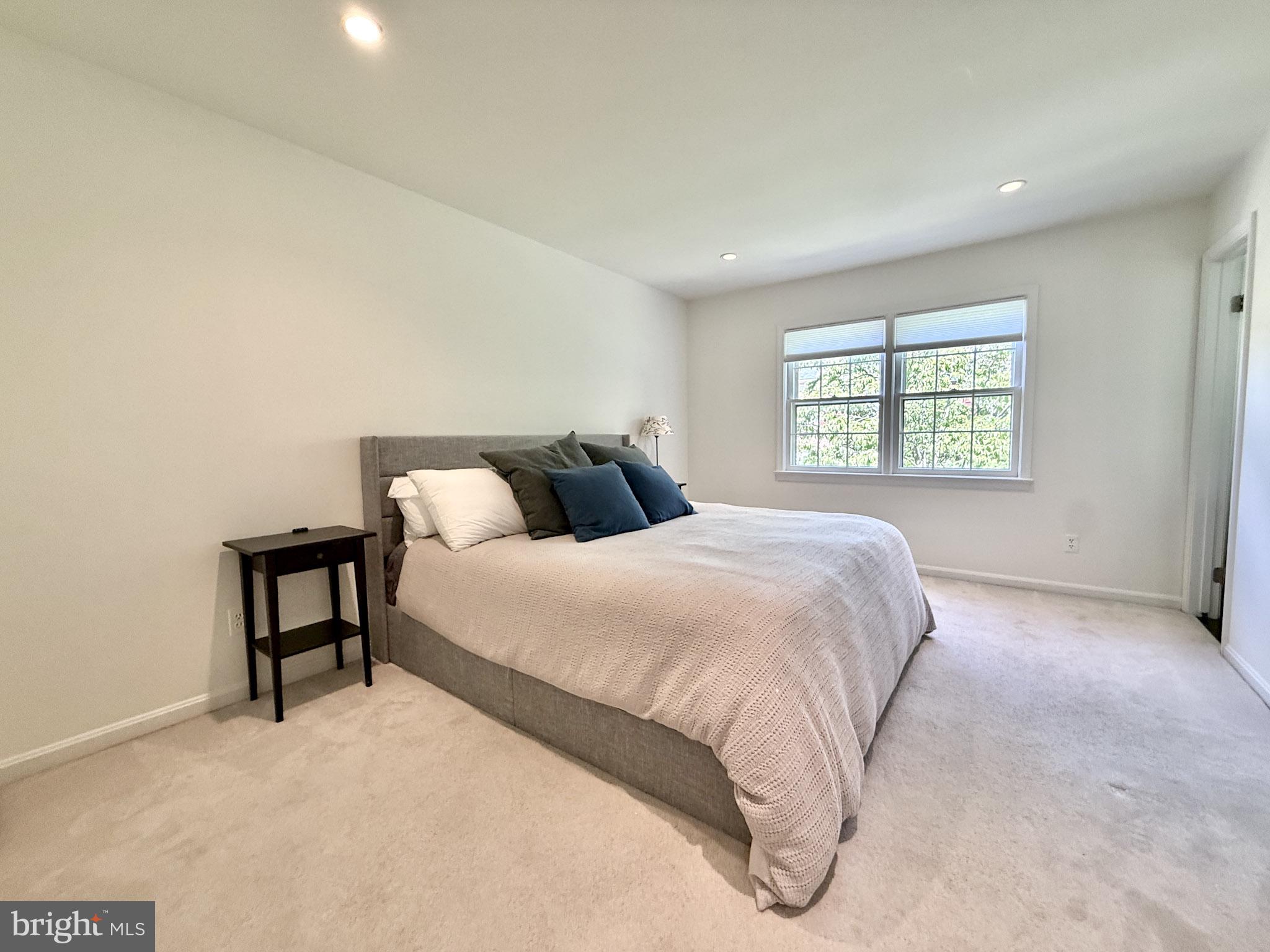 STONELEIGH - Residential