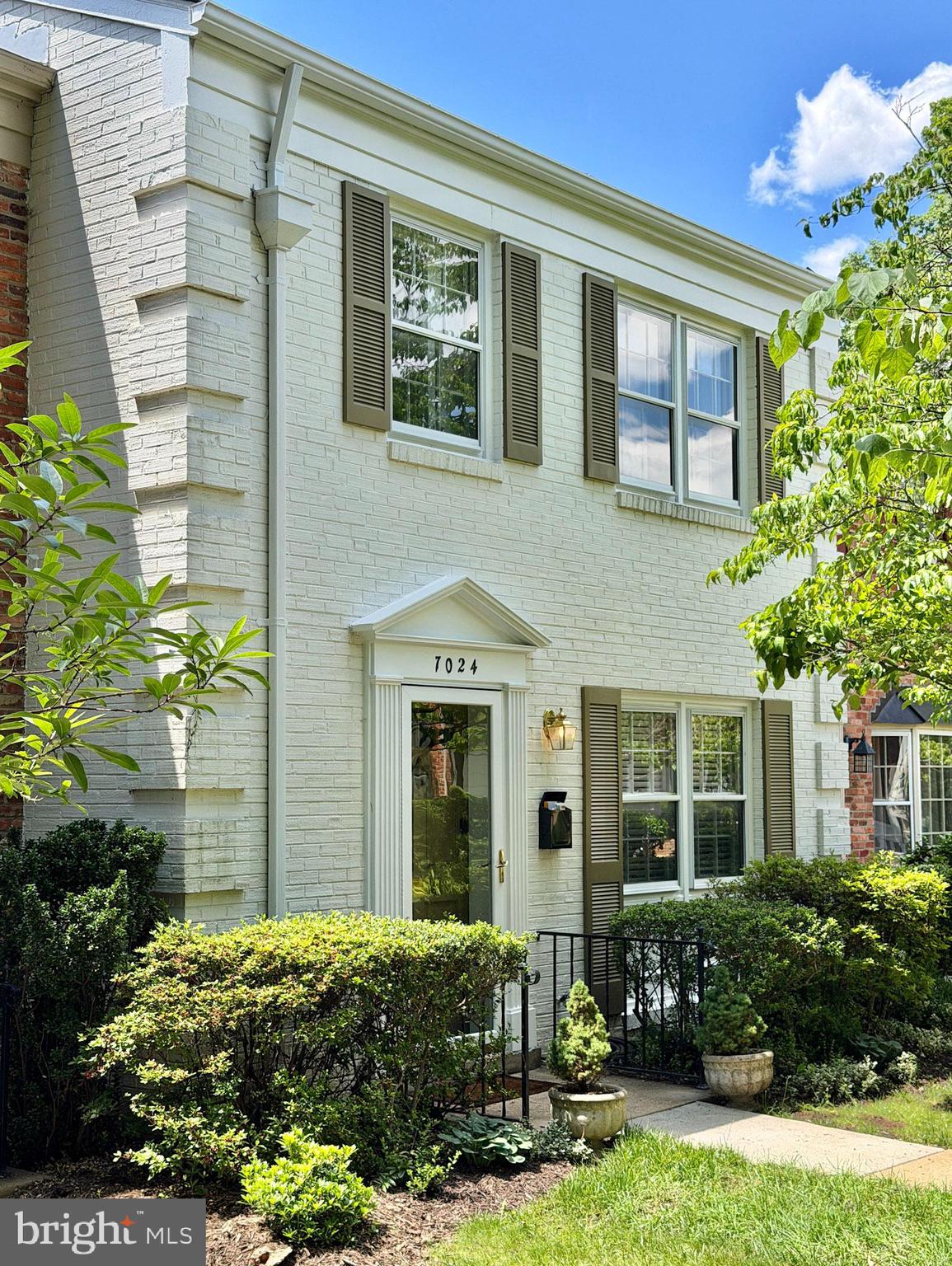 STONELEIGH - Residential