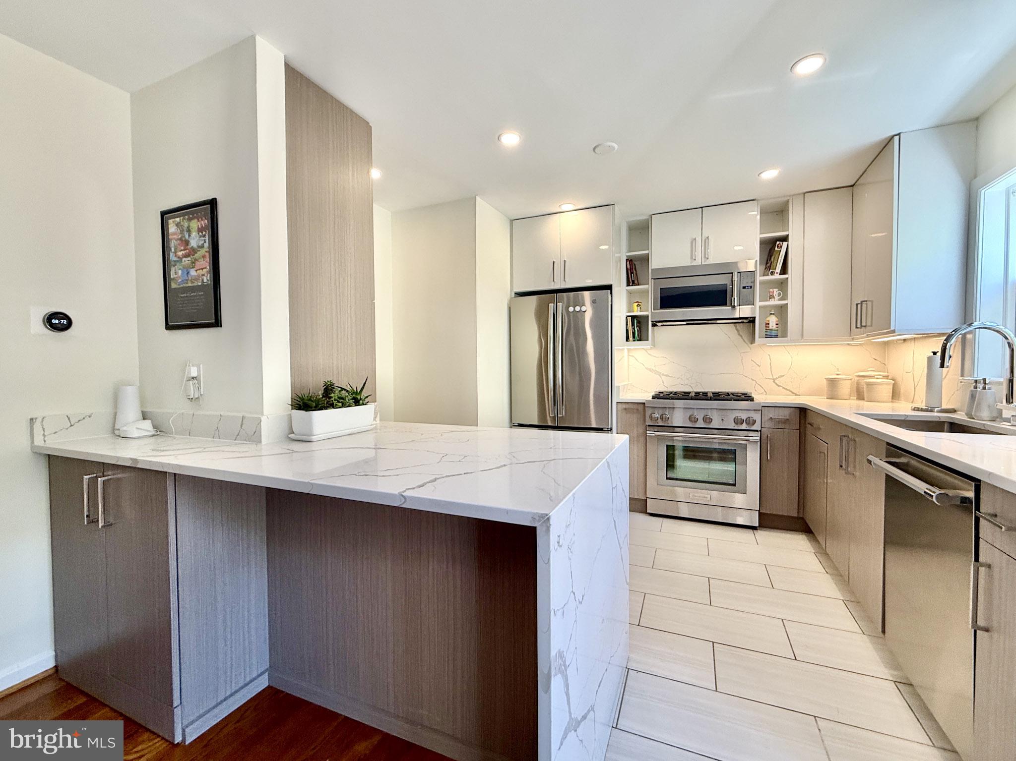 STONELEIGH - Residential