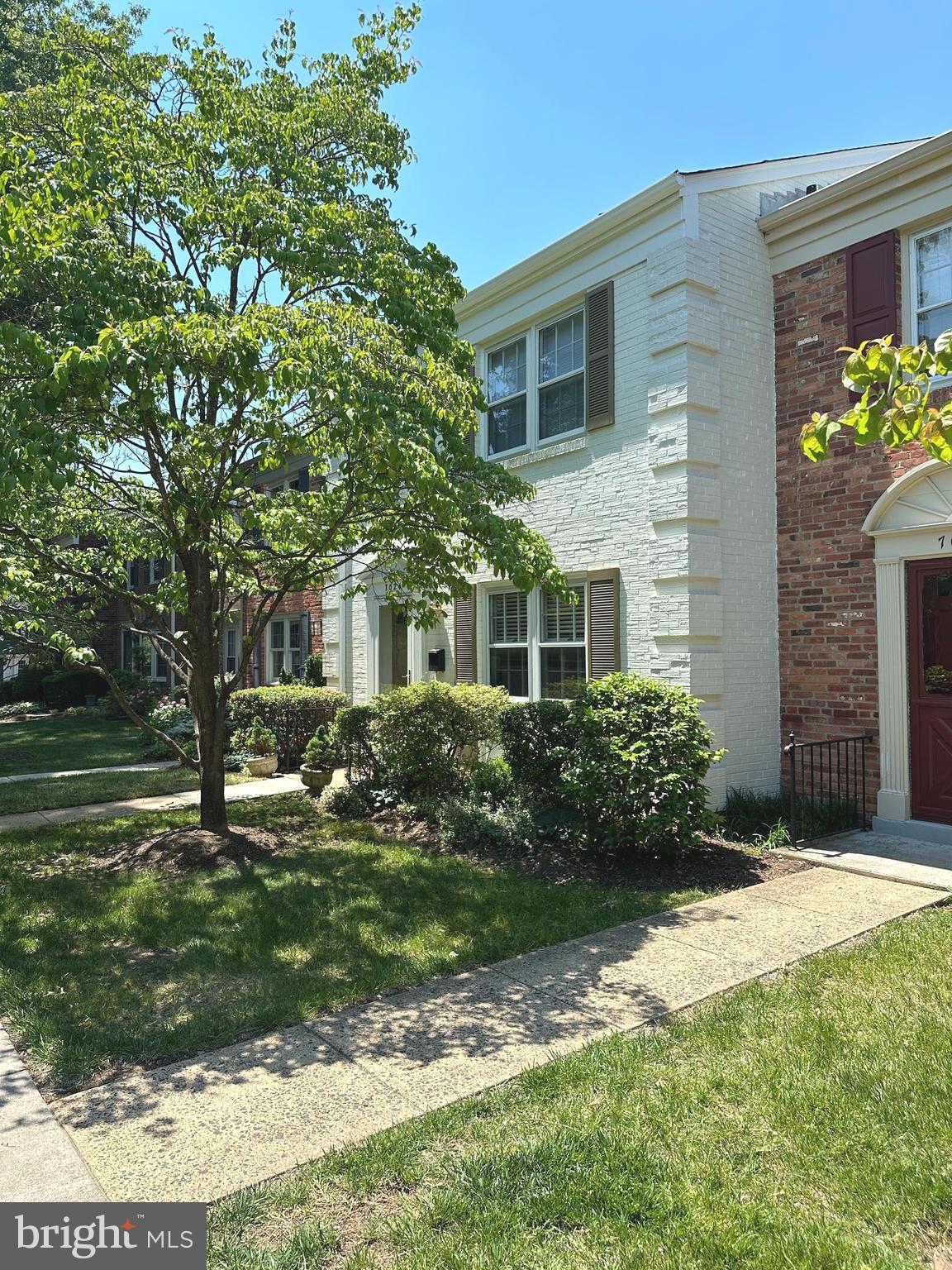 STONELEIGH - Residential