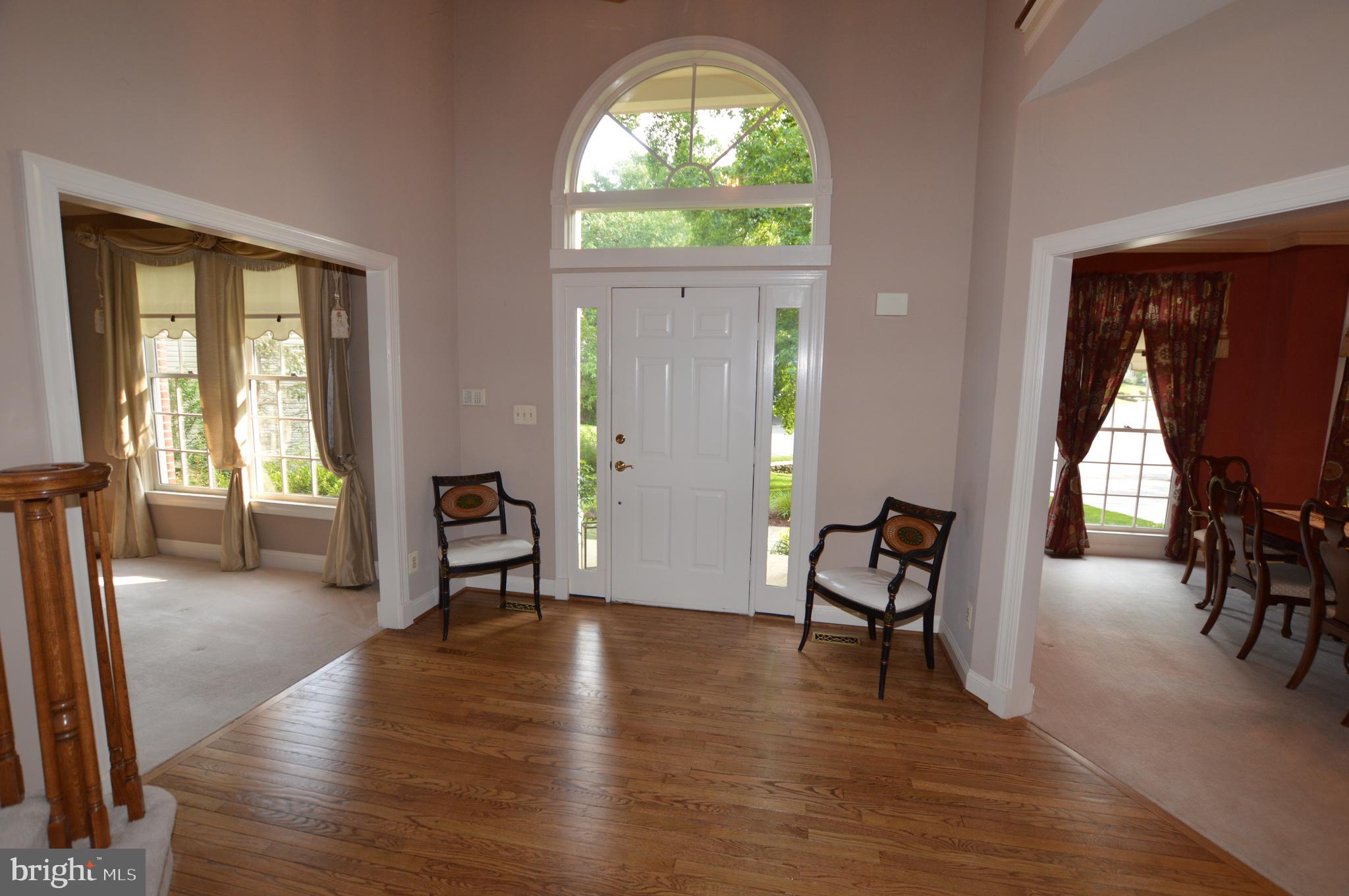 NORTHRIDGE - Residential