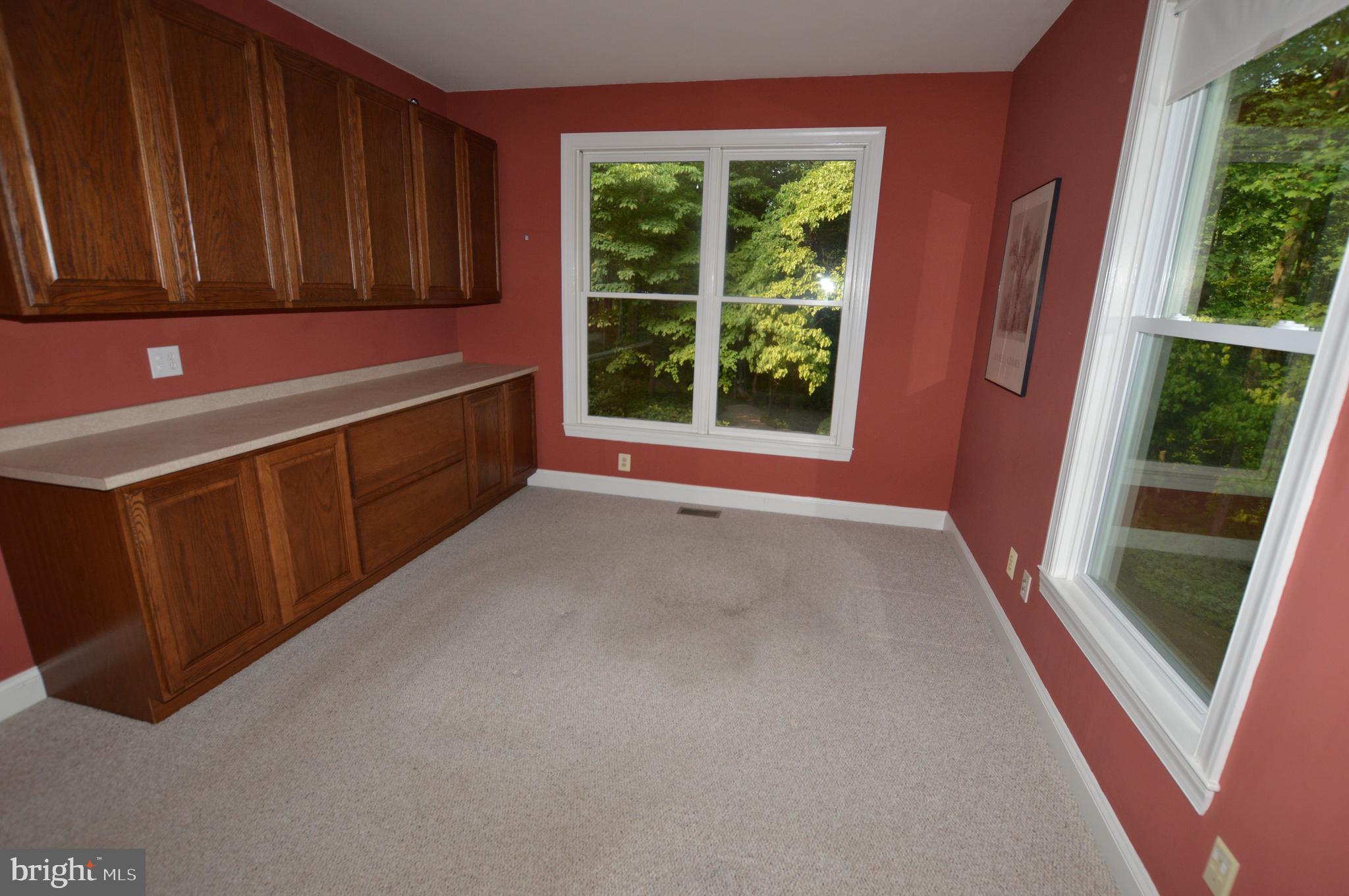 NORTHRIDGE - Residential