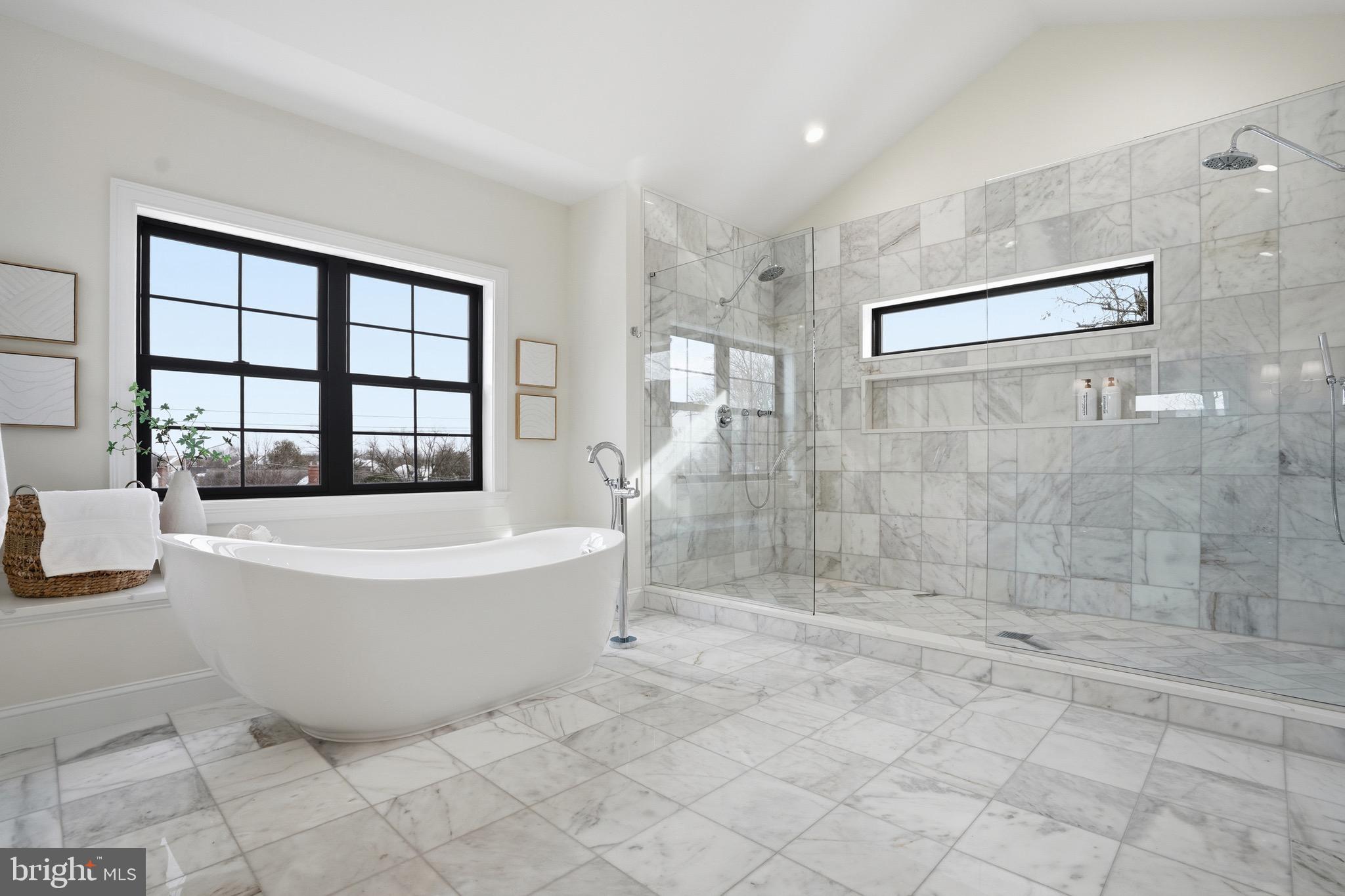 BERKSHIRE OAKWOOD - Residential