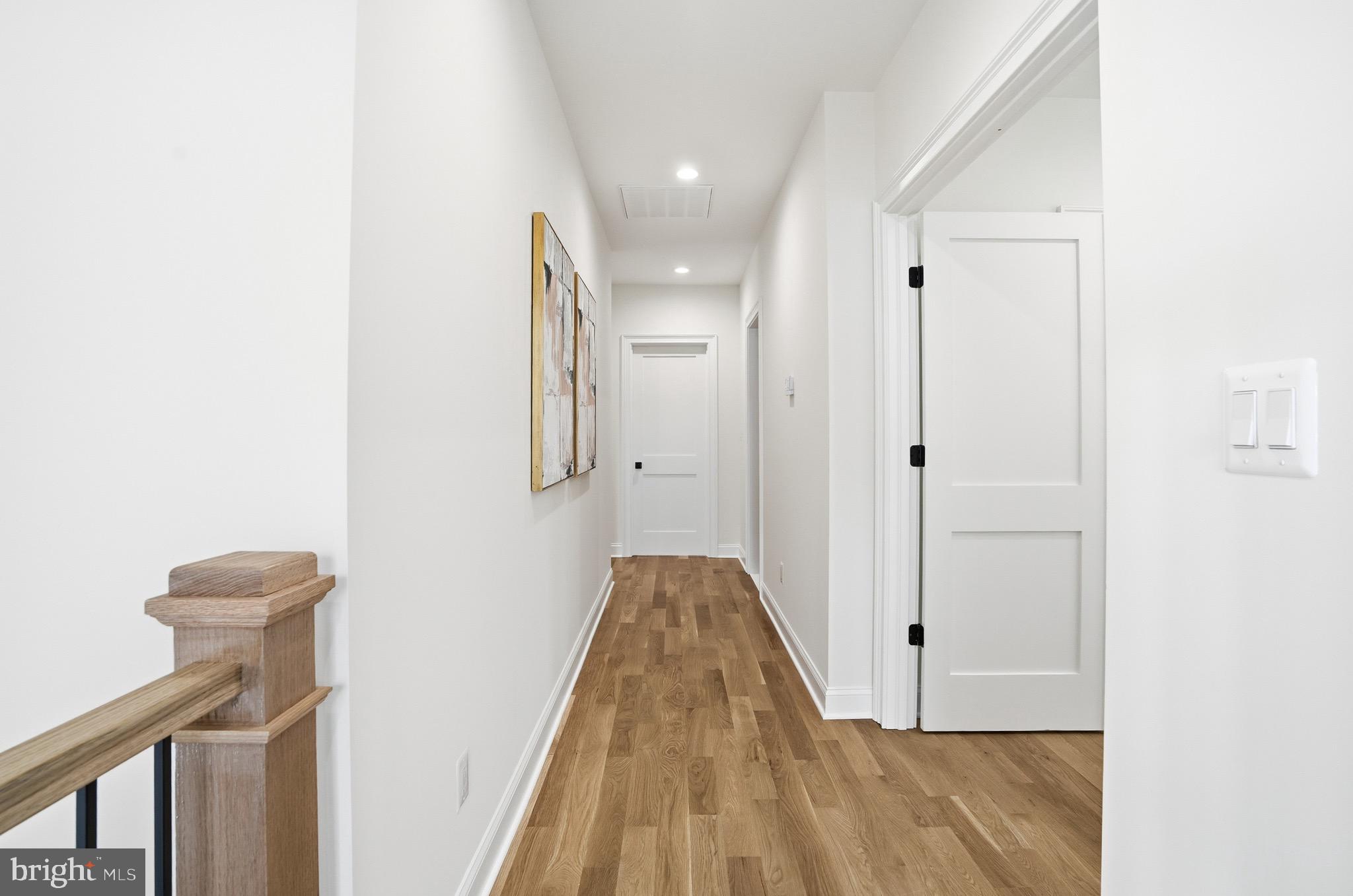 BERKSHIRE OAKWOOD - Residential