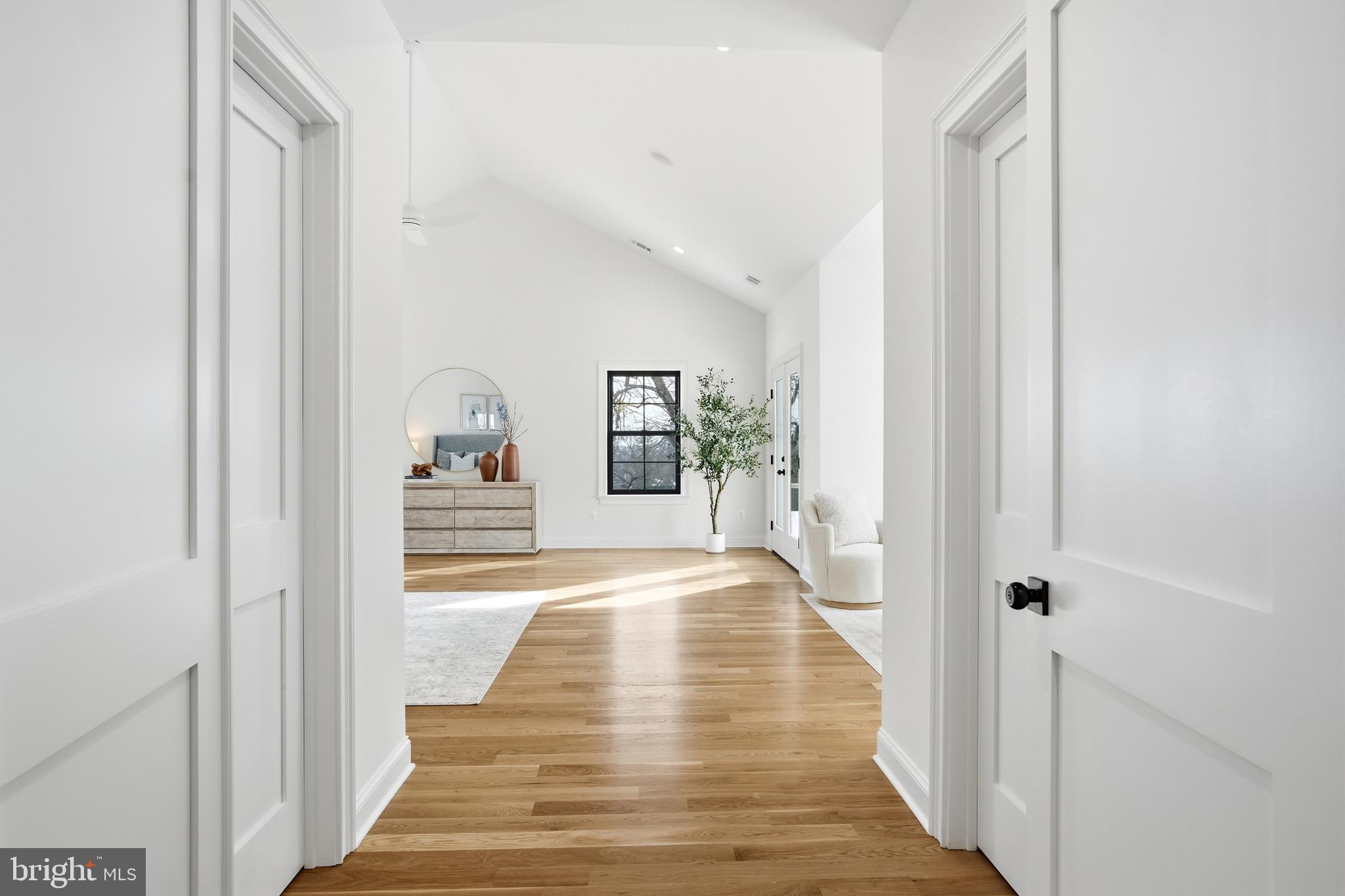 BERKSHIRE OAKWOOD - Residential