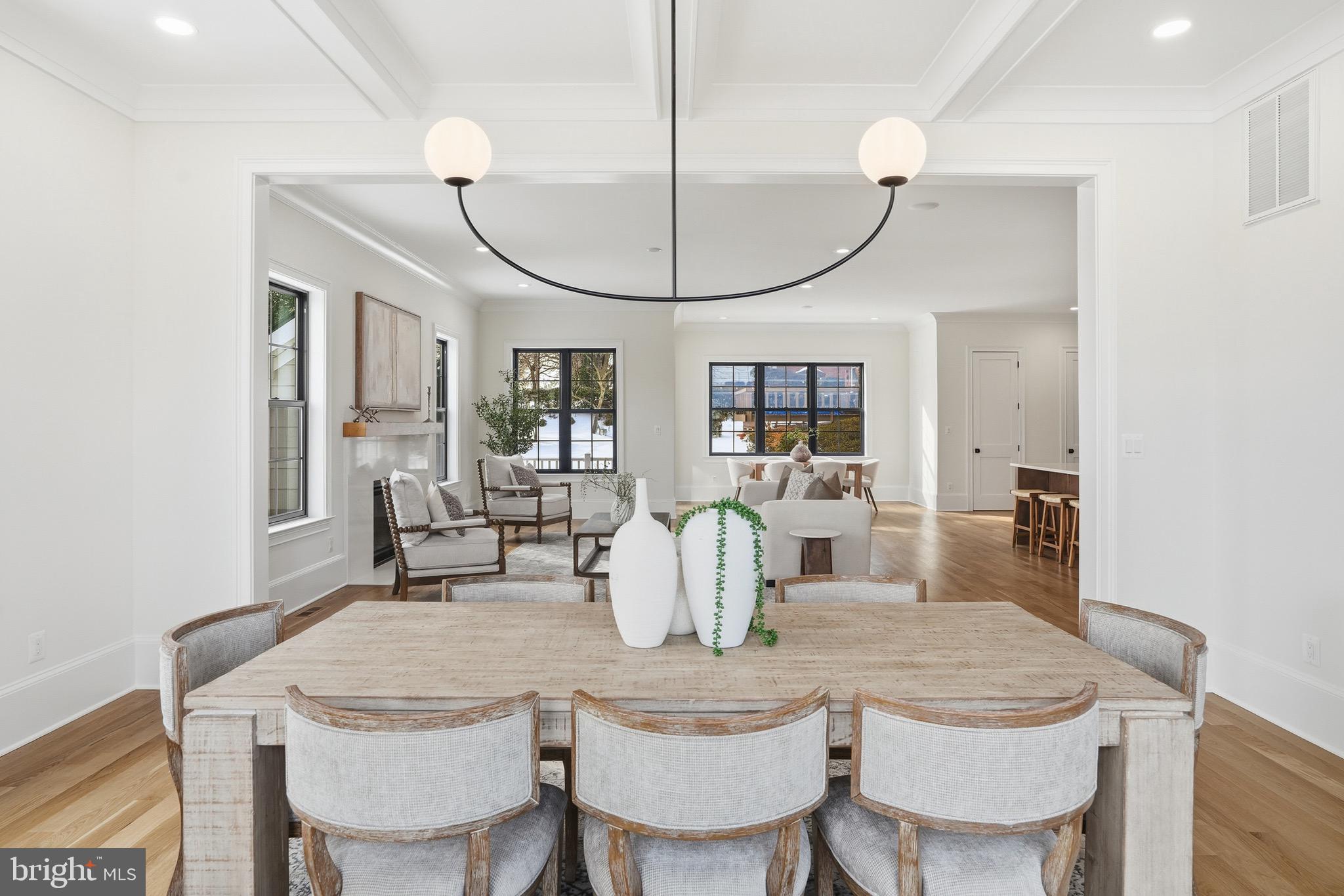 BERKSHIRE OAKWOOD - Residential