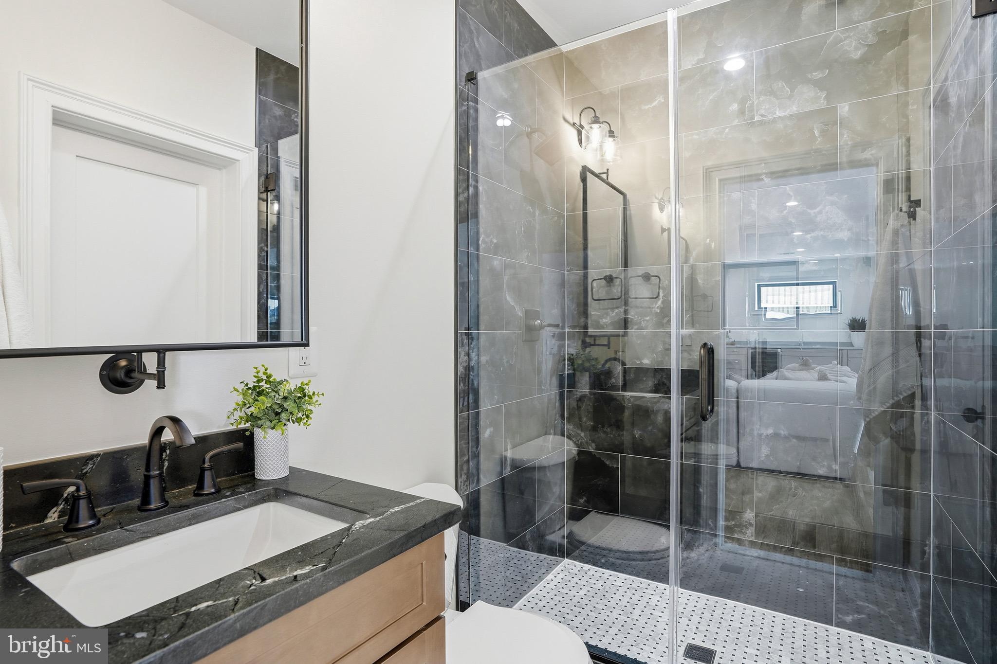 BERKSHIRE OAKWOOD - Residential