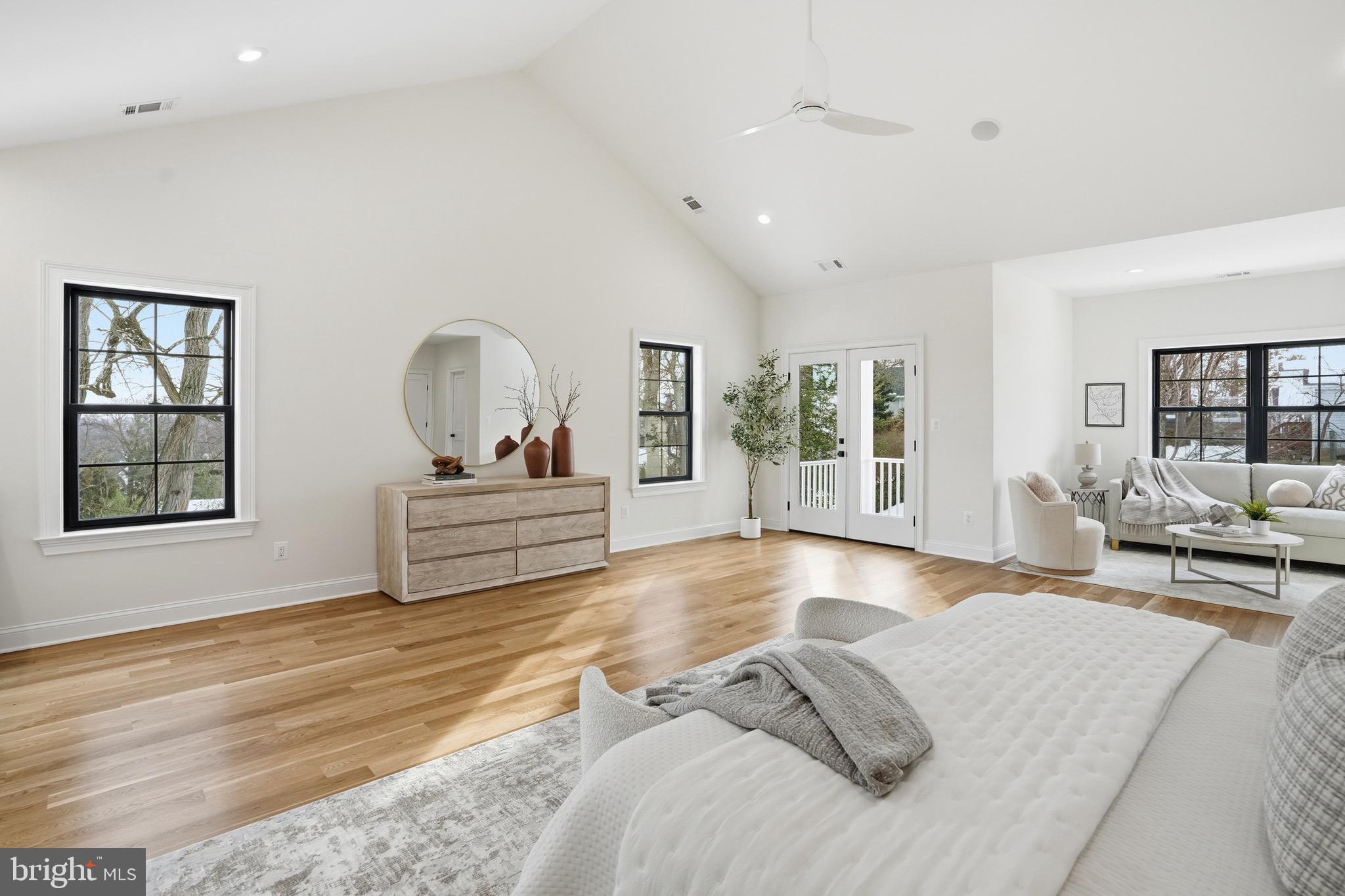 BERKSHIRE OAKWOOD - Residential