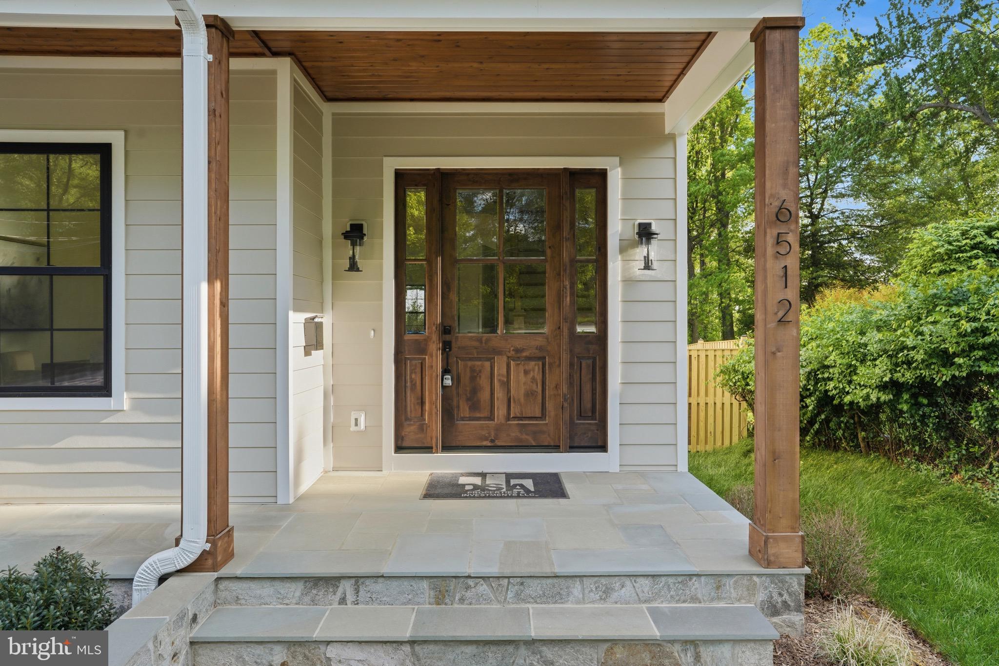 BERKSHIRE OAKWOOD - Residential