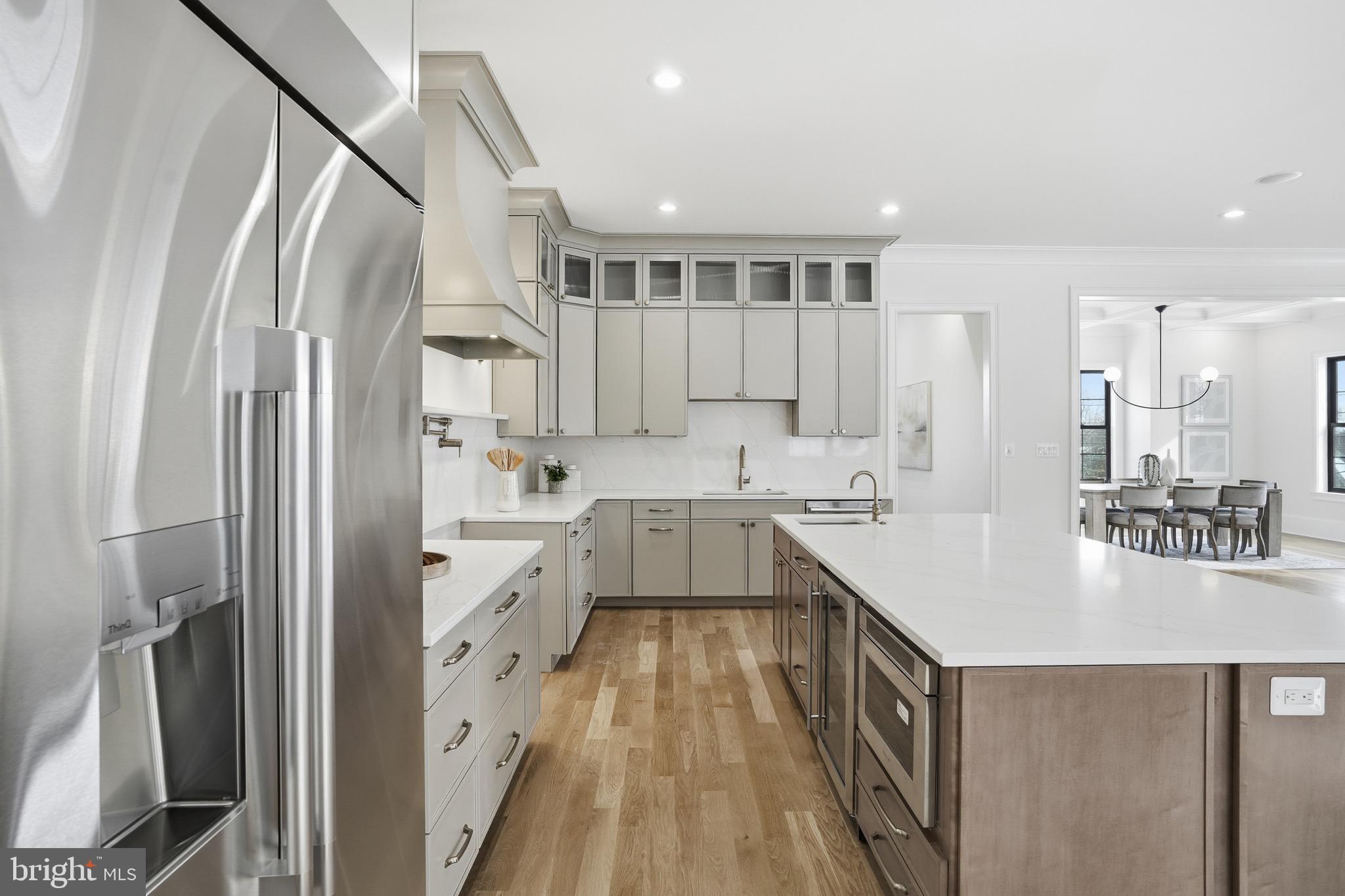 BERKSHIRE OAKWOOD - Residential