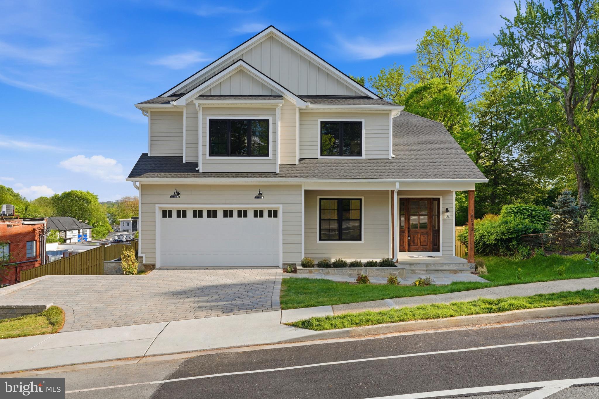 BERKSHIRE OAKWOOD - Residential