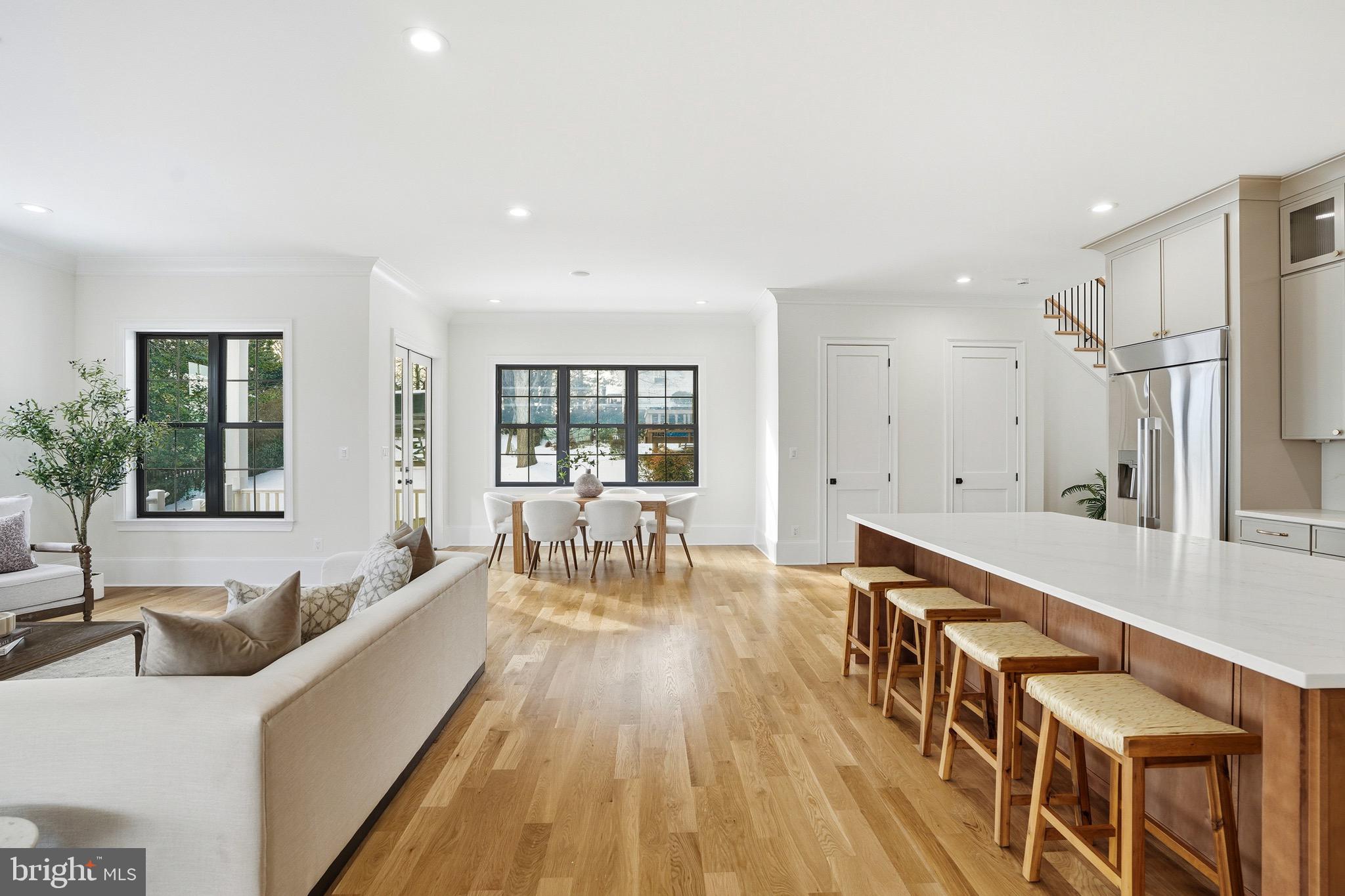 BERKSHIRE OAKWOOD - Residential