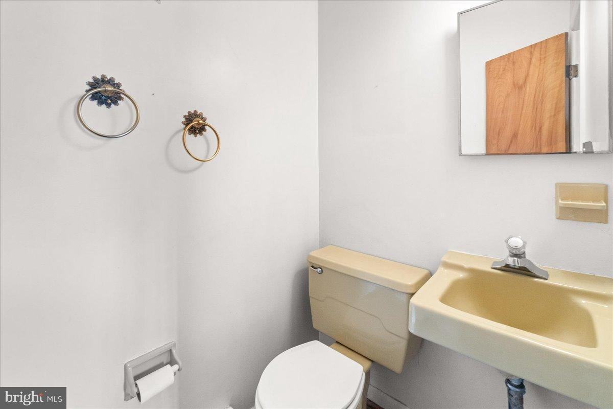 FOX RIDGE ESTATES - Residential