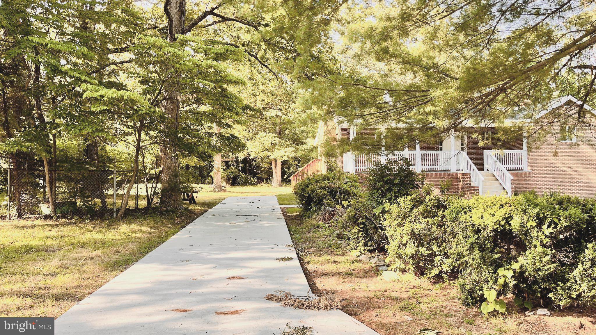 BARTONS HOPE - Residential