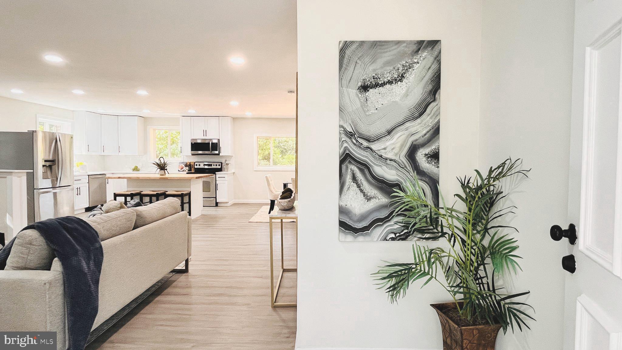 BARTONS HOPE - Residential