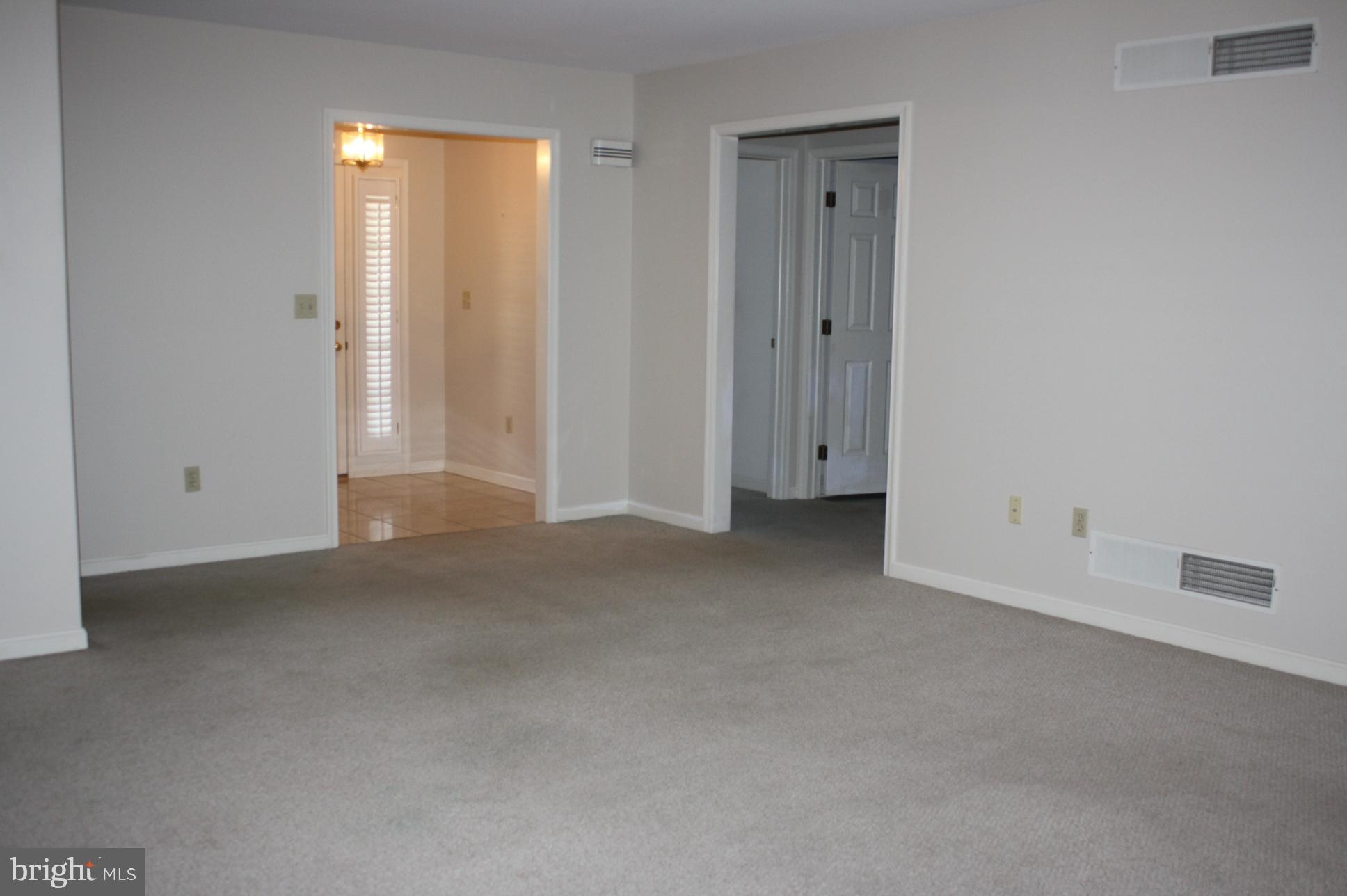 STONEHEDGE - Residential Lease