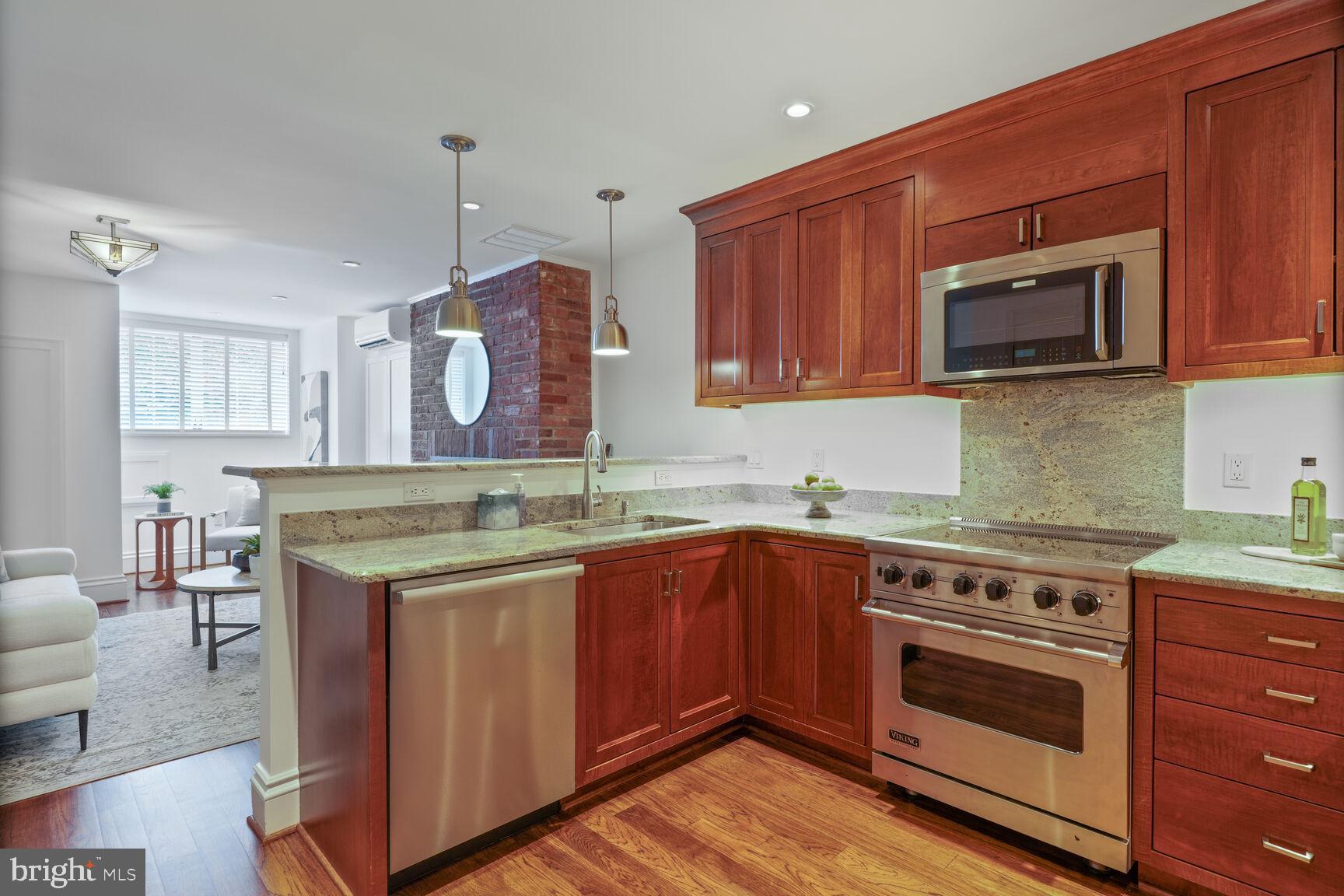 GEORGETOWN - Residential