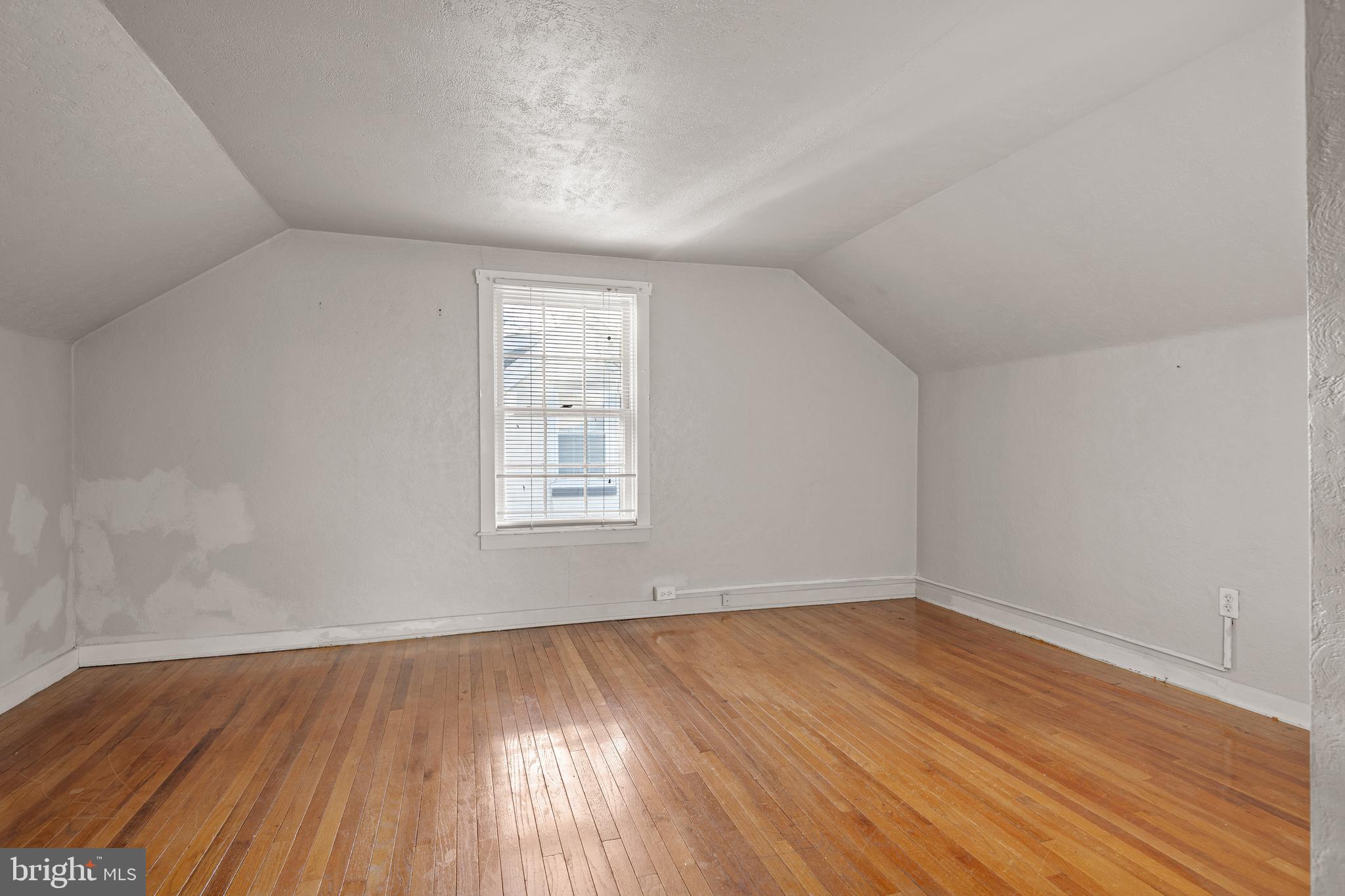 ELIZABETHTOWN BOROUGH - Residential