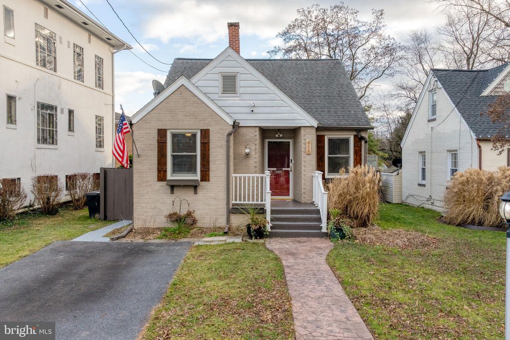 Photo of 458 E Park Street, Elizabethtown, PA 17022 (MLS # PALA2045218)