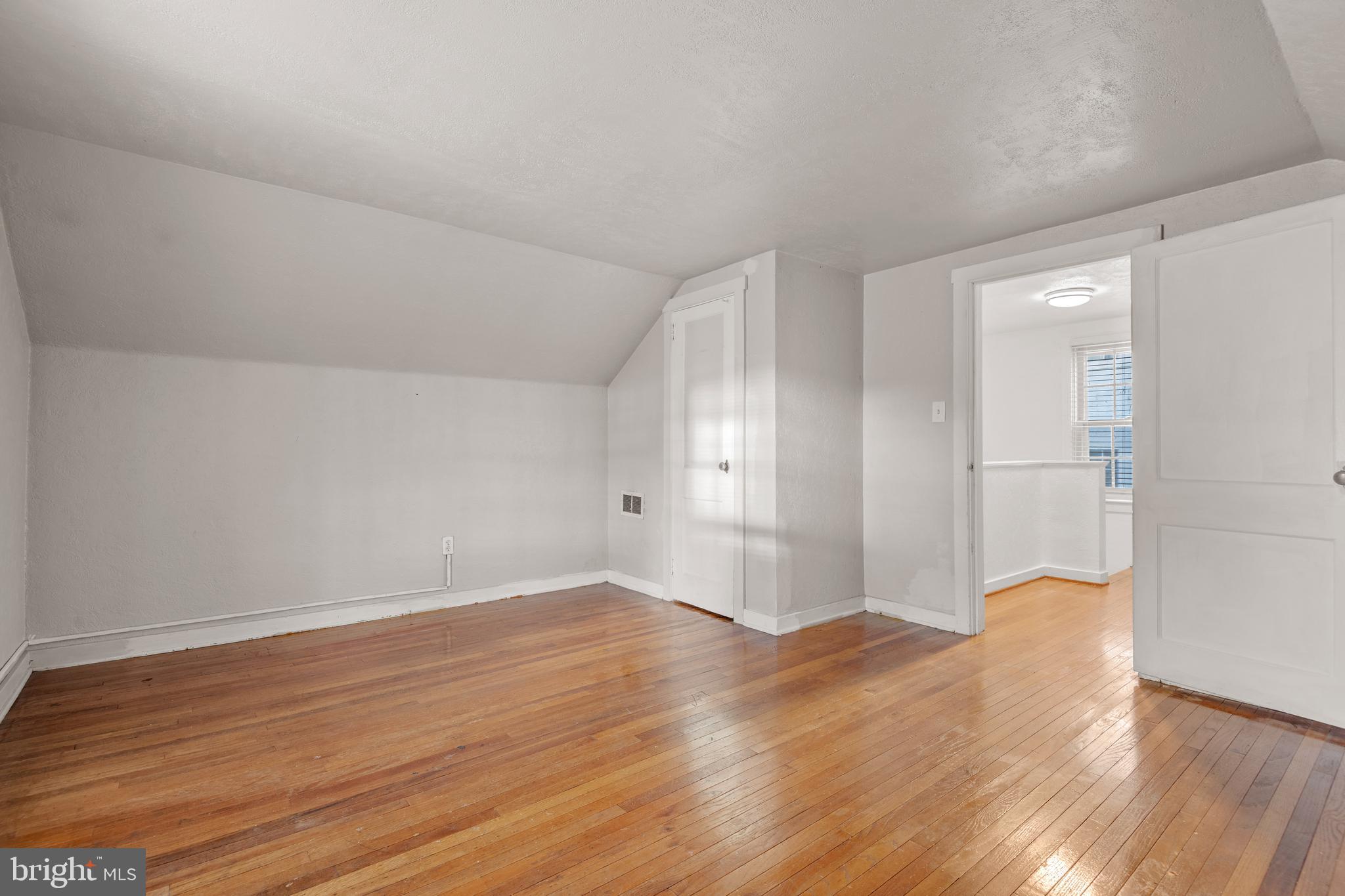 ELIZABETHTOWN BOROUGH - Residential