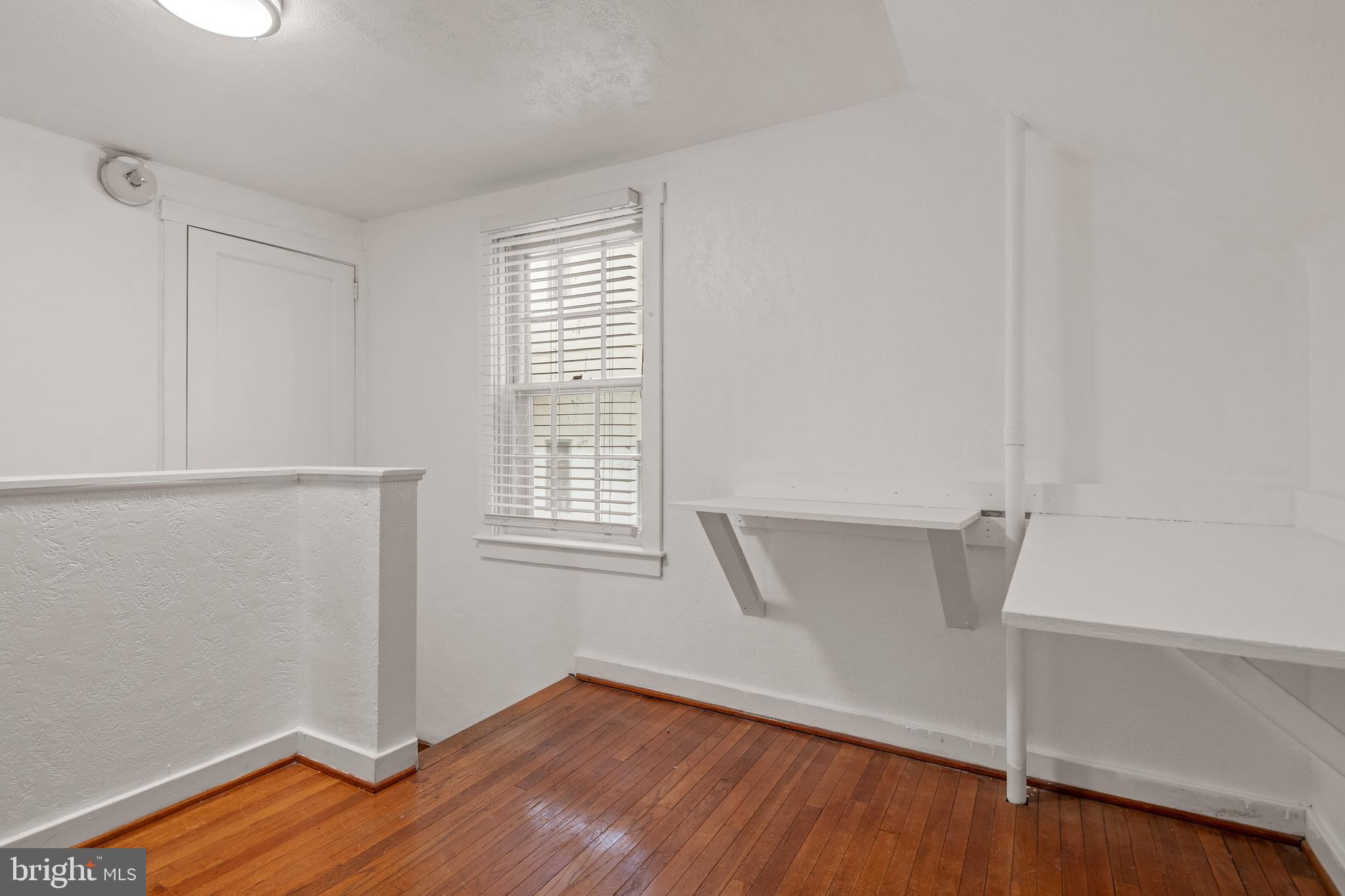 ELIZABETHTOWN BOROUGH - Residential