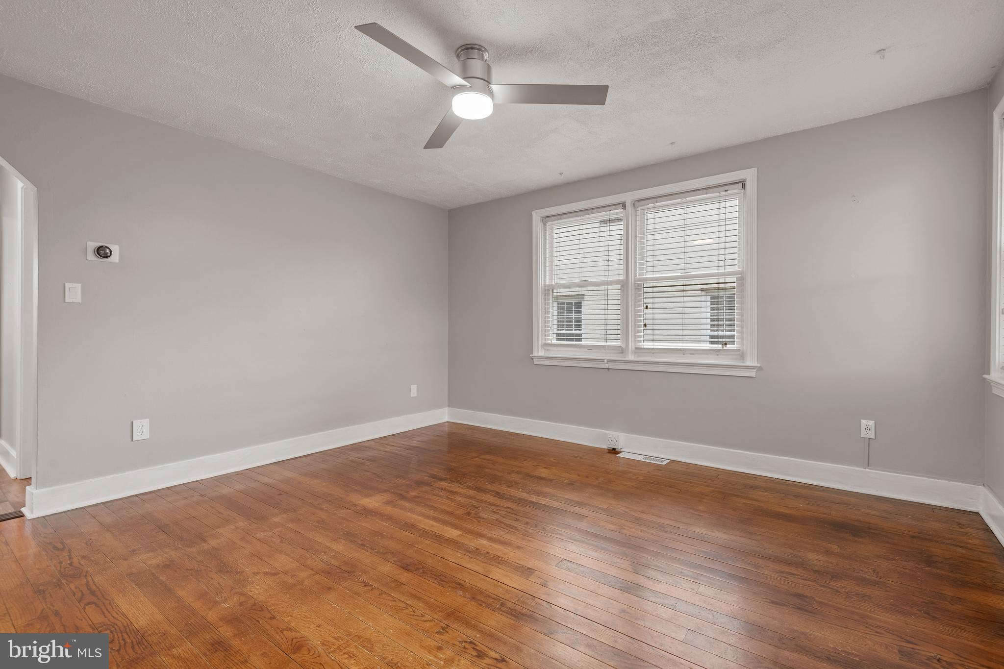 ELIZABETHTOWN BOROUGH - Residential