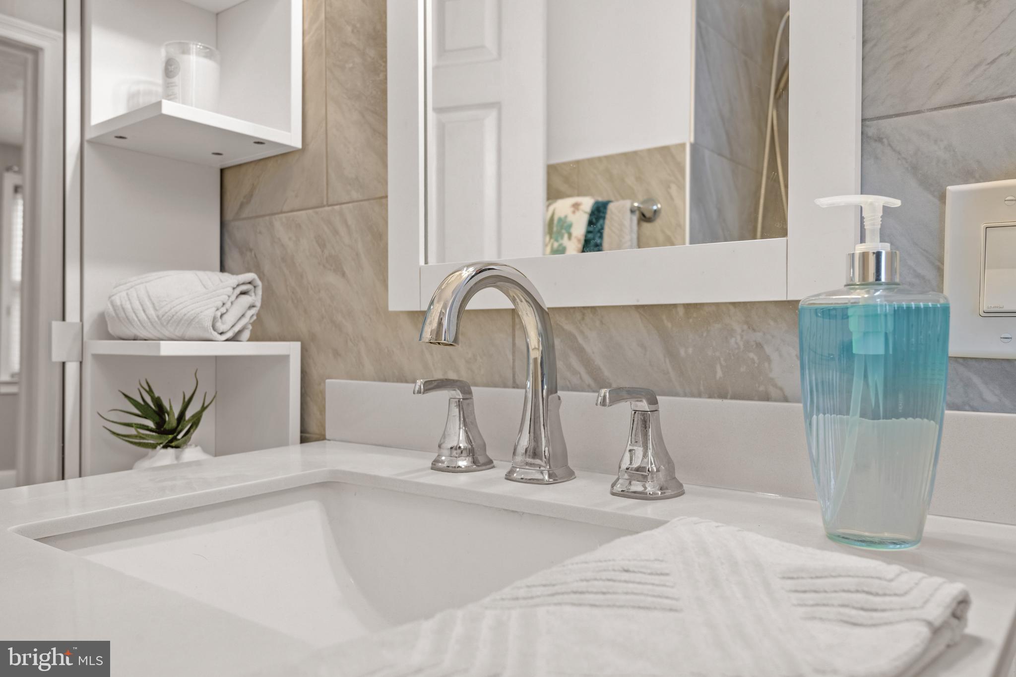 ELIZABETHTOWN BOROUGH - Residential