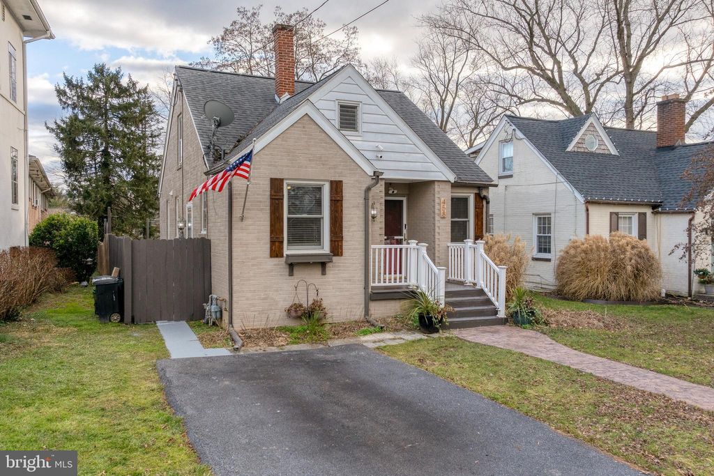 Photo of 458 E Park Street, Elizabethtown, PA 17022 (MLS # PALA2045218)