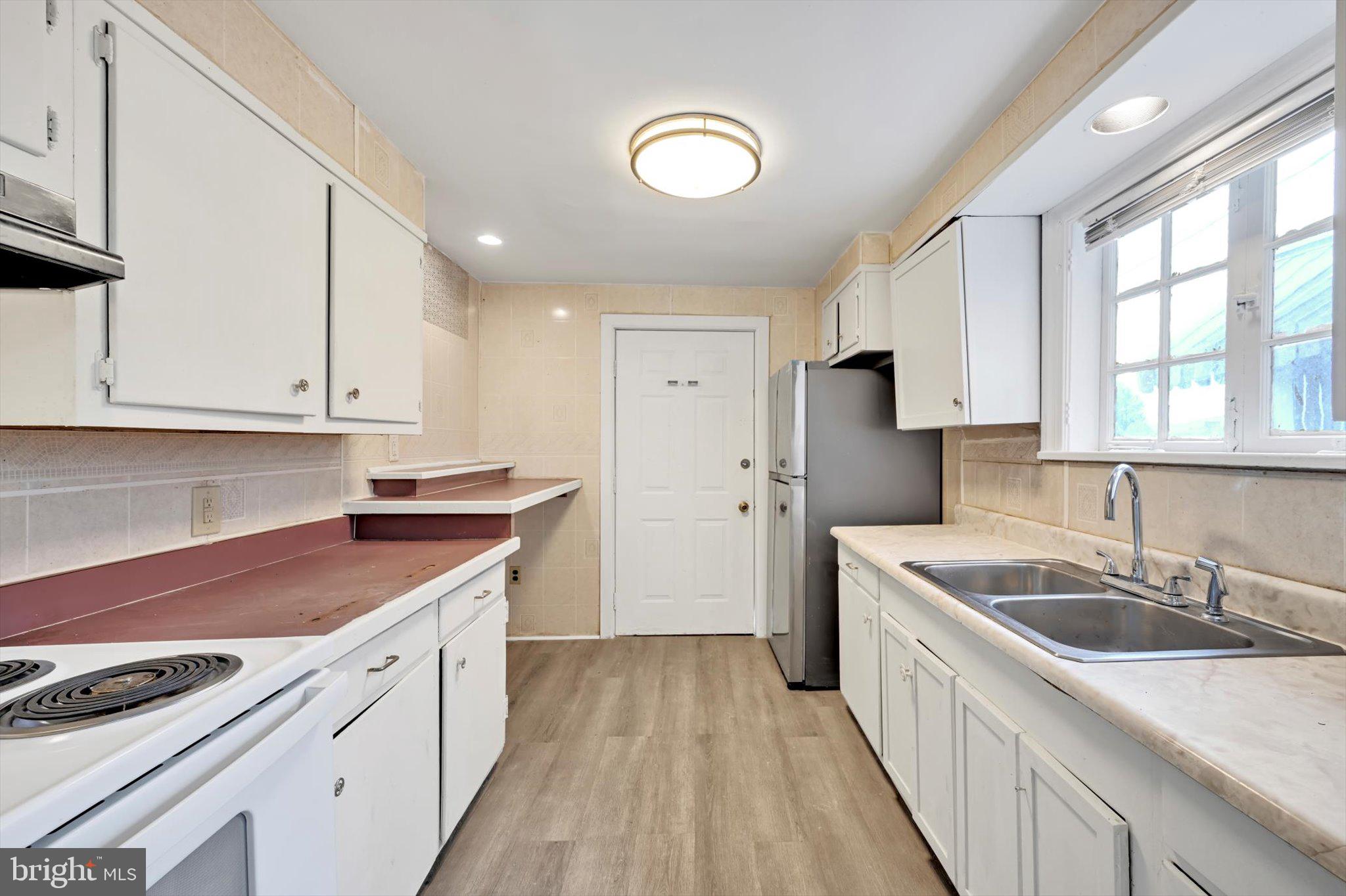 MOUNT PENN HEIGHTS - Residential